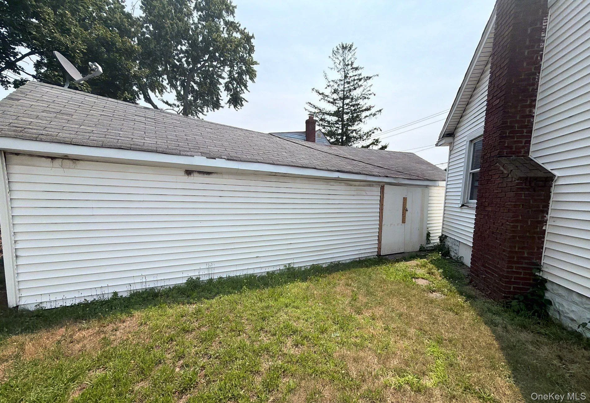 583 Straight Path, West Babylon, NY, 2 Bedrooms Bedrooms, 5 Rooms Rooms,1 BathroomBathrooms,Residential,For Rent,Straight,0,1027183 583 Straight Path, West Babylon, NY, 2 Bedrooms Bedrooms, 5 Rooms Rooms,1 BathroomBathrooms,Residential,For Rent,Straight,0,1027183