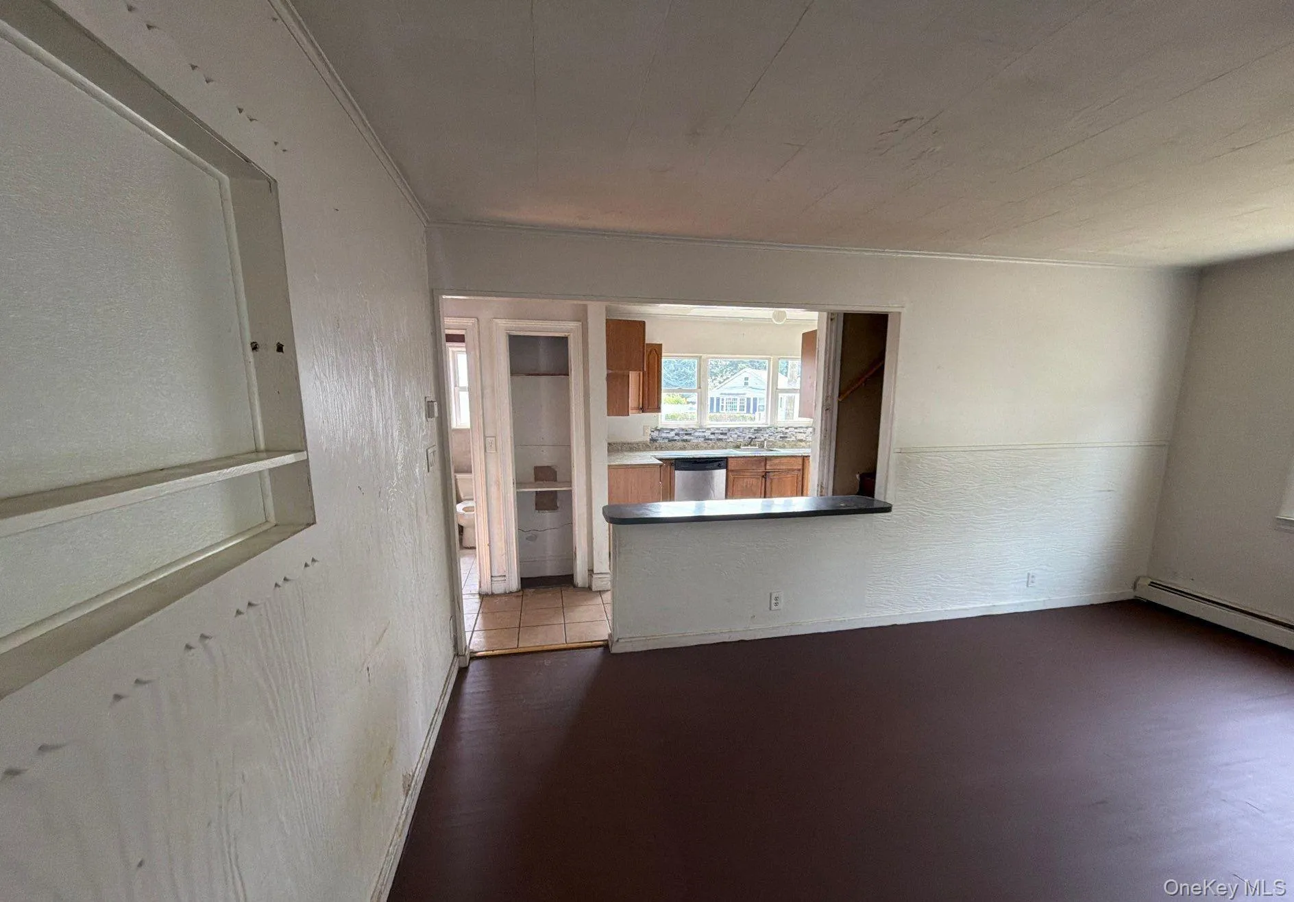 583 Straight Path, West Babylon, NY, 2 Bedrooms Bedrooms, 5 Rooms Rooms,1 BathroomBathrooms,Residential,For Rent,Straight,0,1027183 583 Straight Path, West Babylon, NY, 2 Bedrooms Bedrooms, 5 Rooms Rooms,1 BathroomBathrooms,Residential,For Rent,Straight,0,1027183