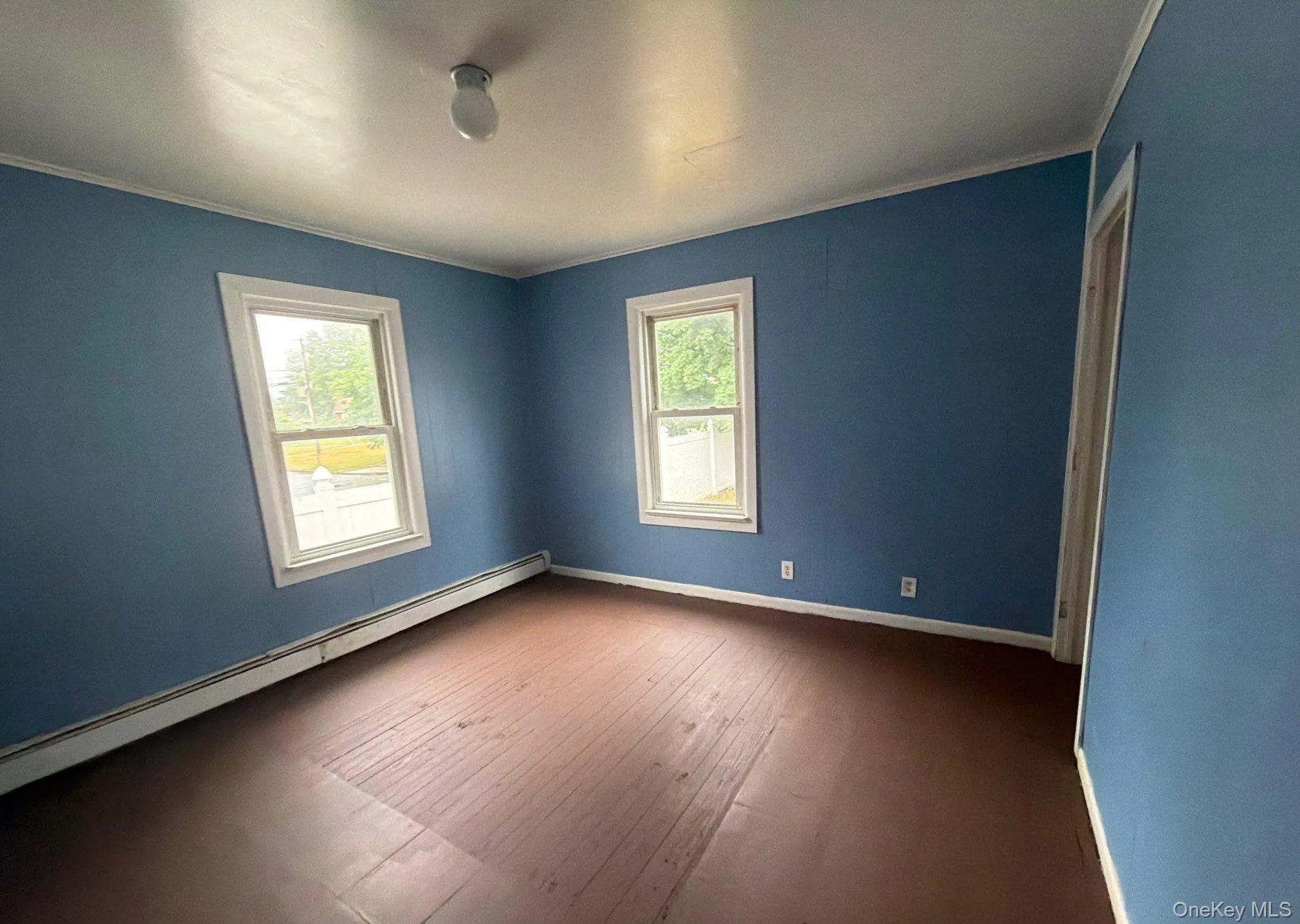 583 Straight Path, West Babylon, NY, 2 Bedrooms Bedrooms, 5 Rooms Rooms,1 BathroomBathrooms,Residential,For Rent,Straight,0,1027183 583 Straight Path, West Babylon, NY, 2 Bedrooms Bedrooms, 5 Rooms Rooms,1 BathroomBathrooms,Residential,For Rent,Straight,0,1027183