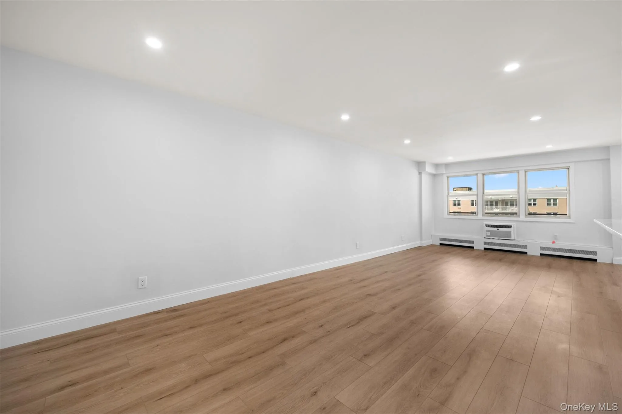 25 Neptune Boulevard, Long Beach, NY, 1 Bedroom Bedrooms, 4 Rooms Rooms,1 BathroomBathrooms,Residential,For Rent,Neptune,0,1027184 25 Neptune Boulevard, Long Beach, NY, 1 Bedroom Bedrooms, 4 Rooms Rooms,1 BathroomBathrooms,Residential,For Rent,Neptune,0,1027184