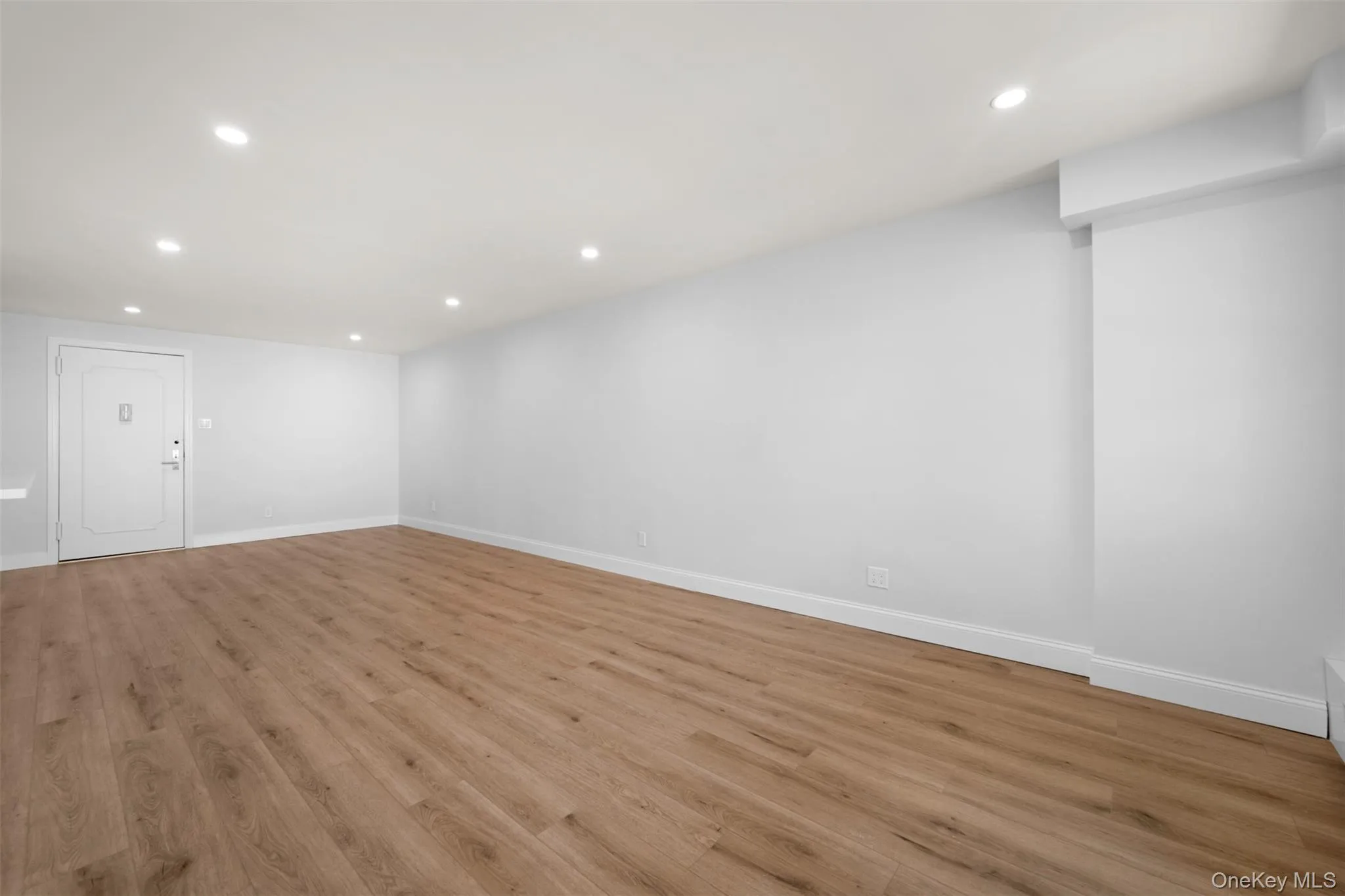 25 Neptune Boulevard, Long Beach, NY, 1 Bedroom Bedrooms, 4 Rooms Rooms,1 BathroomBathrooms,Residential,For Rent,Neptune,0,1027184 25 Neptune Boulevard, Long Beach, NY, 1 Bedroom Bedrooms, 4 Rooms Rooms,1 BathroomBathrooms,Residential,For Rent,Neptune,0,1027184