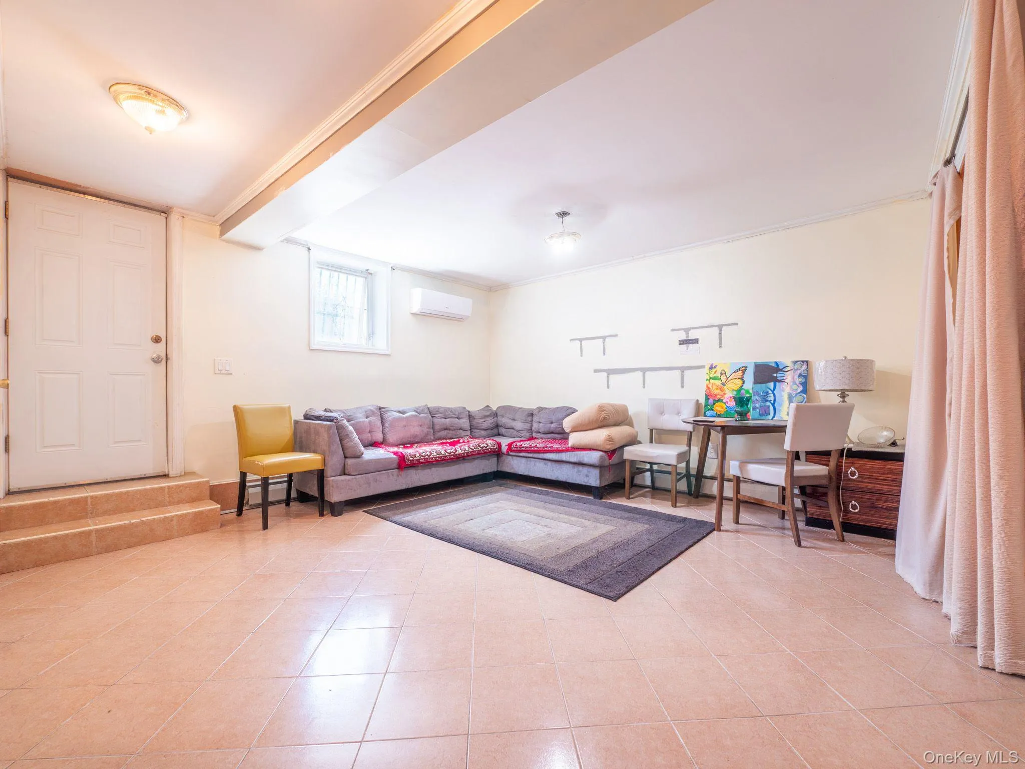 8244 167th Street, New York, NY, 3 Bedrooms Bedrooms, 10 Rooms Rooms,2 BathroomsBathrooms,Residential,For Rent,167th,0,1027189 8244 167th Street, New York, NY, 3 Bedrooms Bedrooms, 10 Rooms Rooms,2 BathroomsBathrooms,Residential,For Rent,167th,0,1027189