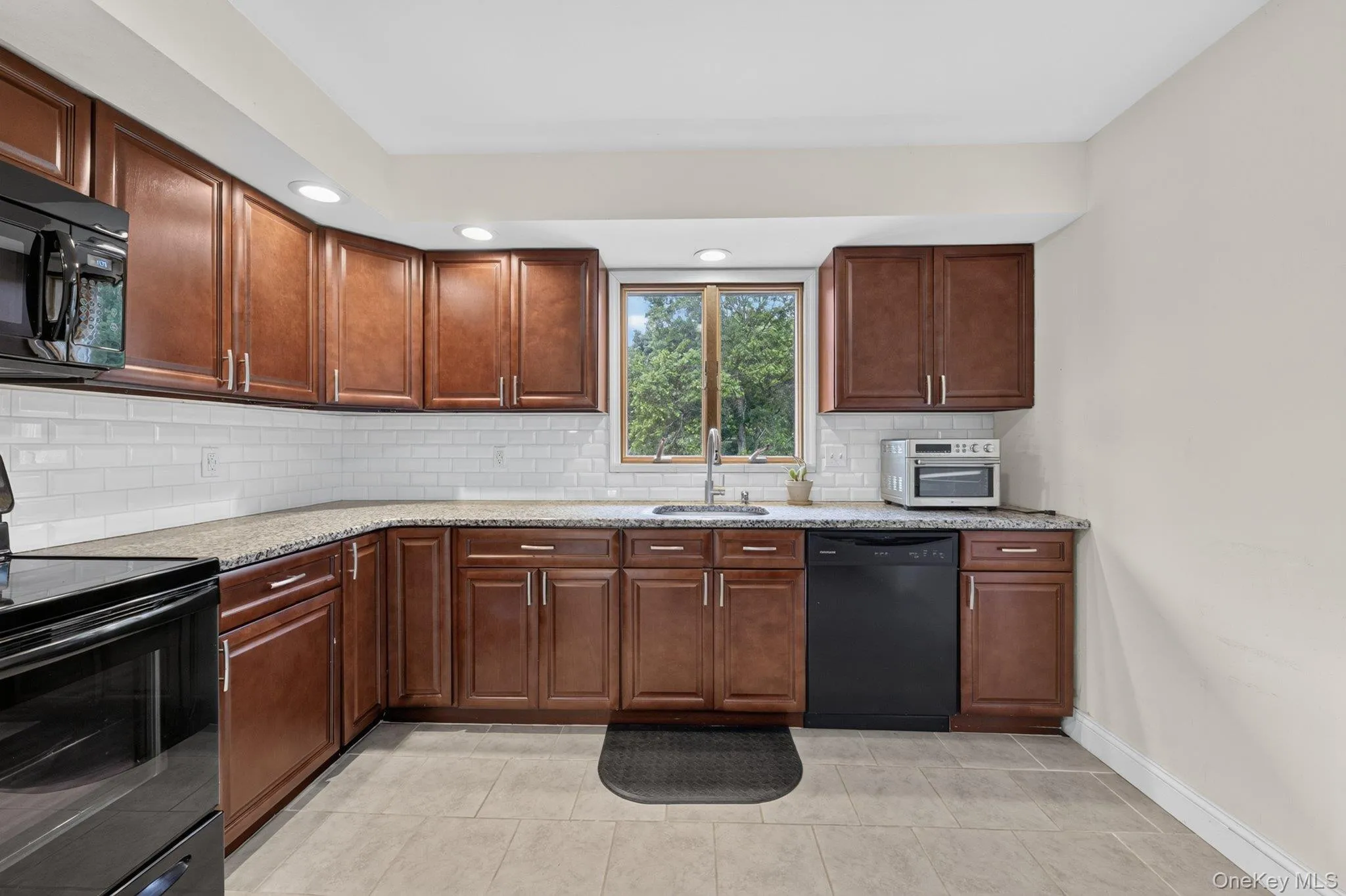 245 Stony Ford Road, Middletown, NY, 4 Bedrooms Bedrooms, 10 Rooms Rooms,2 BathroomsBathrooms,Residential,For Rent,Stony Ford,0,1027190 245 Stony Ford Road, Middletown, NY, 4 Bedrooms Bedrooms, 10 Rooms Rooms,2 BathroomsBathrooms,Residential,For Rent,Stony Ford,0,1027190