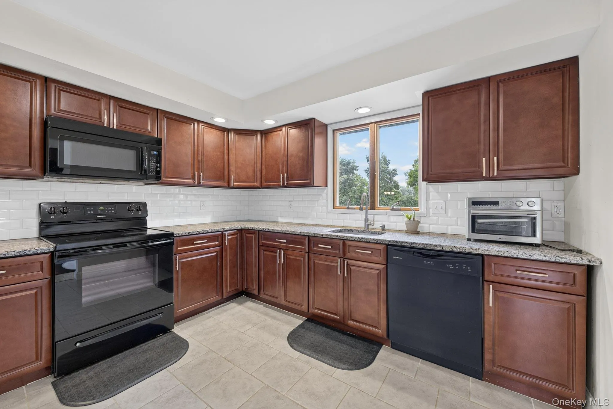 245 Stony Ford Road, Middletown, NY, 4 Bedrooms Bedrooms, 10 Rooms Rooms,2 BathroomsBathrooms,Residential,For Rent,Stony Ford,0,1027190 245 Stony Ford Road, Middletown, NY, 4 Bedrooms Bedrooms, 10 Rooms Rooms,2 BathroomsBathrooms,Residential,For Rent,Stony Ford,0,1027190