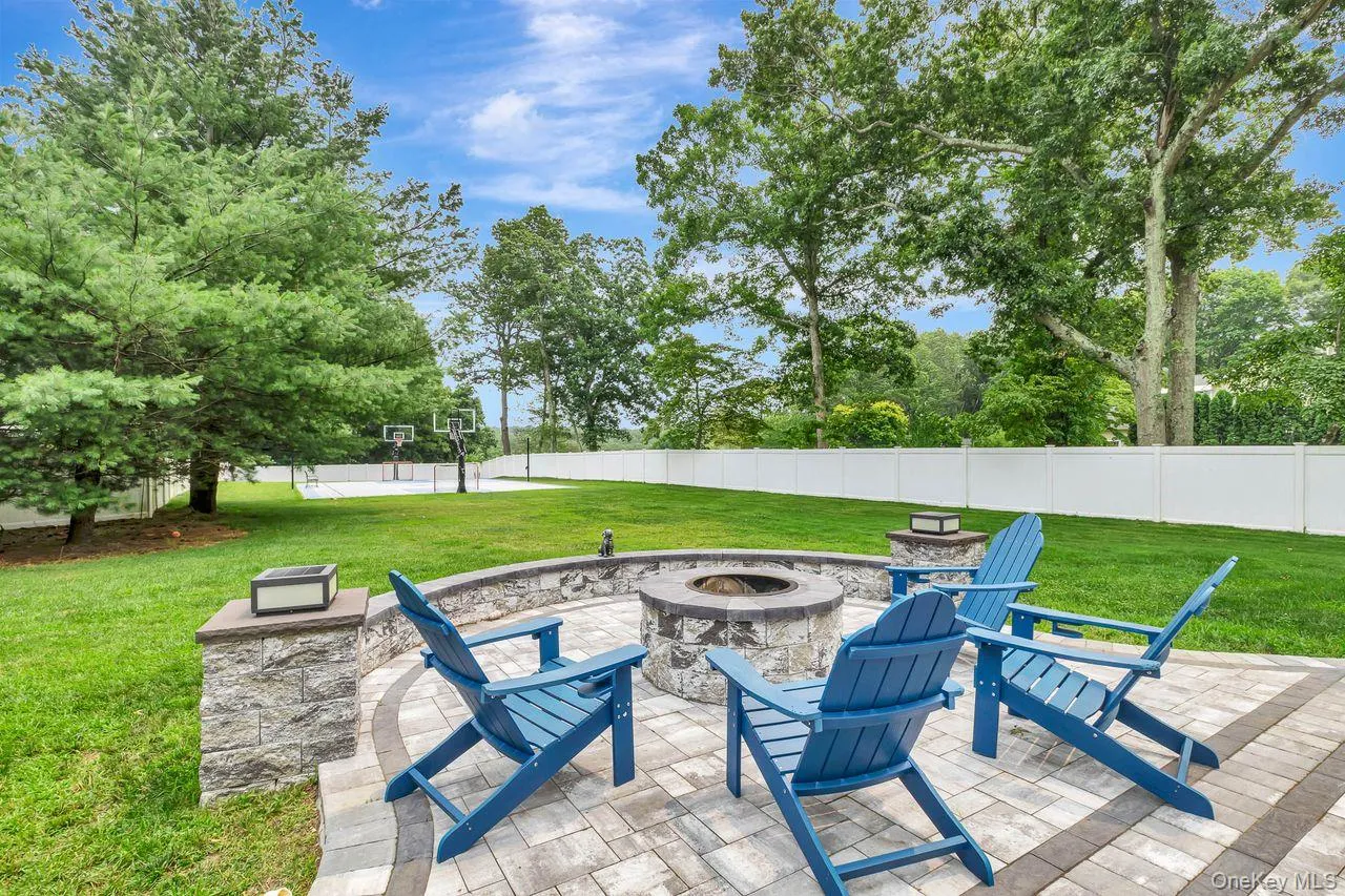 141 Radio Avenue, Brookhaven, NY, 4 Bedrooms Bedrooms, 10 Rooms Rooms,2 BathroomsBathrooms,Residential,For Rent,Radio,0,1027191 141 Radio Avenue, Brookhaven, NY, 4 Bedrooms Bedrooms, 10 Rooms Rooms,2 BathroomsBathrooms,Residential,For Rent,Radio,0,1027191