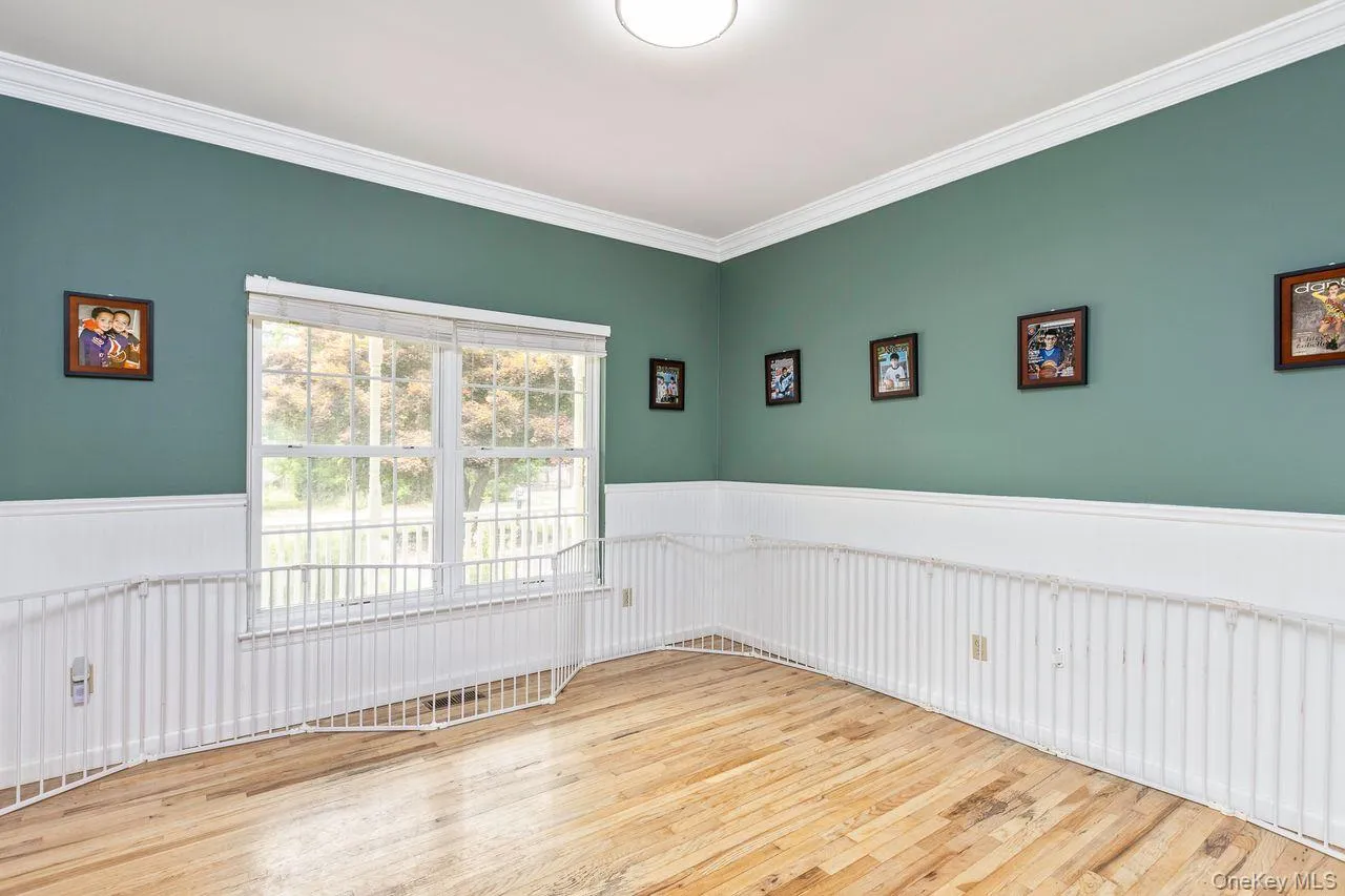 141 Radio Avenue, Brookhaven, NY, 4 Bedrooms Bedrooms, 10 Rooms Rooms,2 BathroomsBathrooms,Residential,For Rent,Radio,0,1027191 141 Radio Avenue, Brookhaven, NY, 4 Bedrooms Bedrooms, 10 Rooms Rooms,2 BathroomsBathrooms,Residential,For Rent,Radio,0,1027191