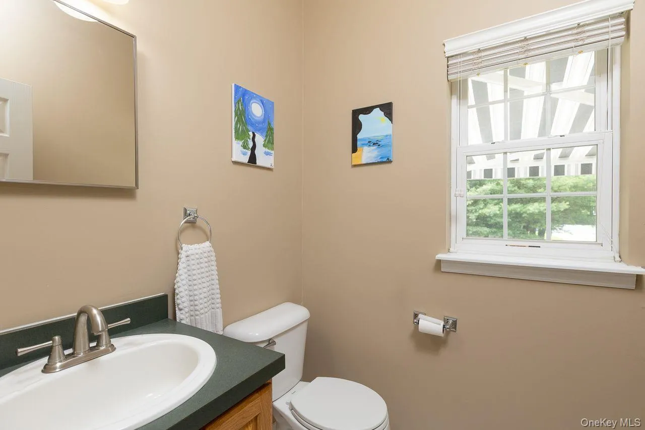 141 Radio Avenue, Brookhaven, NY, 4 Bedrooms Bedrooms, 10 Rooms Rooms,2 BathroomsBathrooms,Residential,For Rent,Radio,0,1027191 141 Radio Avenue, Brookhaven, NY, 4 Bedrooms Bedrooms, 10 Rooms Rooms,2 BathroomsBathrooms,Residential,For Rent,Radio,0,1027191