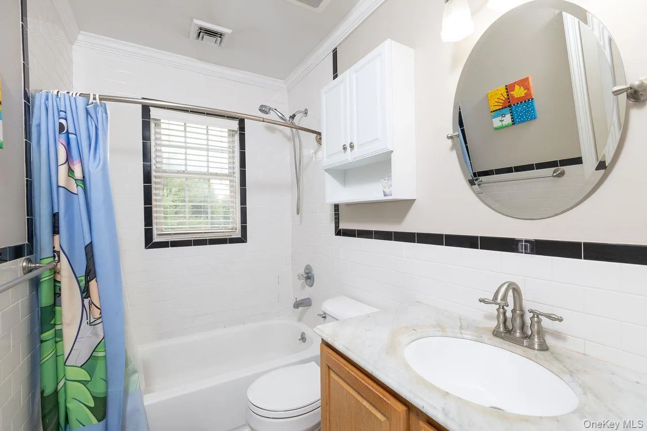 141 Radio Avenue, Brookhaven, NY, 4 Bedrooms Bedrooms, 10 Rooms Rooms,2 BathroomsBathrooms,Residential,For Rent,Radio,0,1027191 141 Radio Avenue, Brookhaven, NY, 4 Bedrooms Bedrooms, 10 Rooms Rooms,2 BathroomsBathrooms,Residential,For Rent,Radio,0,1027191