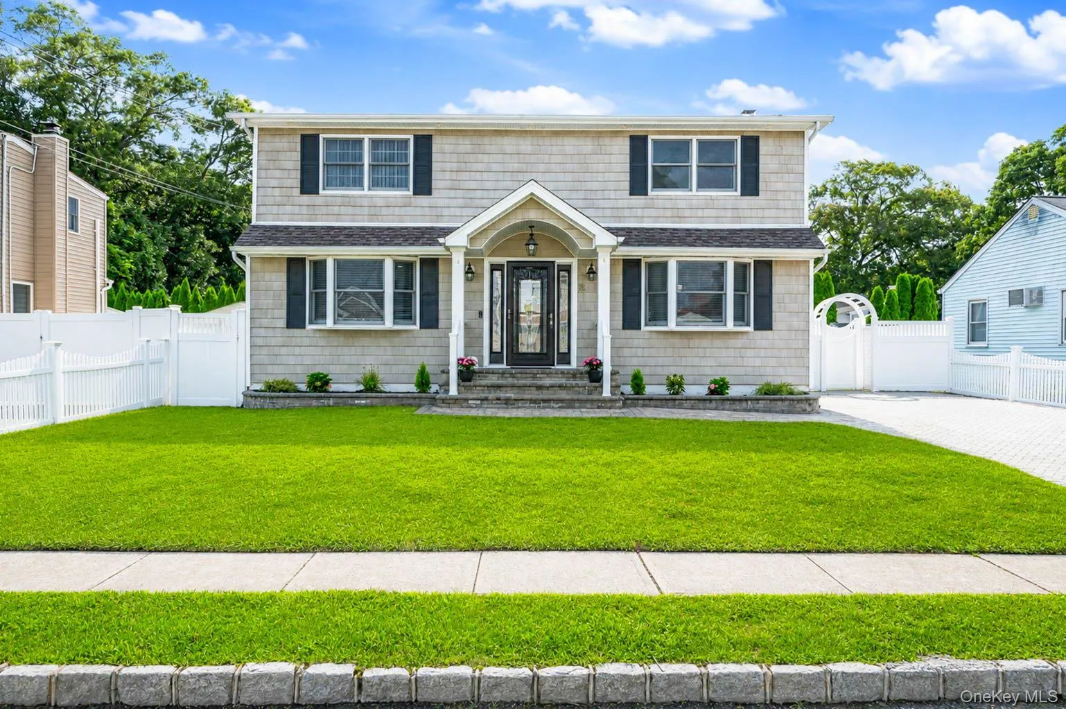 18 Worden Place, West Babylon, NY, 4 Bedrooms Bedrooms, 8 Rooms Rooms,2 BathroomsBathrooms,Residential,For Rent,Worden,0,1027192 18 Worden Place, West Babylon, NY, 4 Bedrooms Bedrooms, 8 Rooms Rooms,2 BathroomsBathrooms,Residential,For Rent,Worden,0,1027192