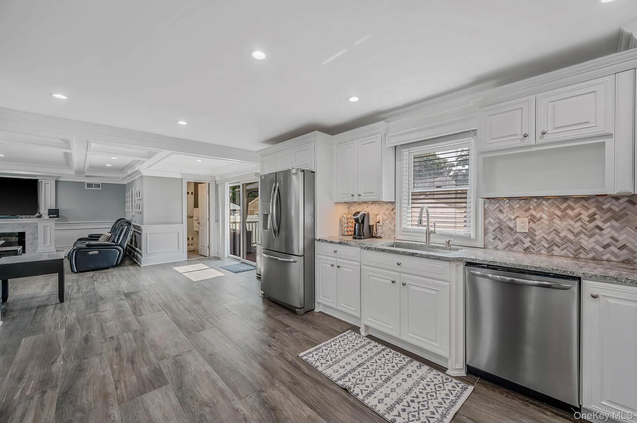 18 Worden Place, West Babylon, NY, 4 Bedrooms Bedrooms, 8 Rooms Rooms,2 BathroomsBathrooms,Residential,For Rent,Worden,0,1027192 18 Worden Place, West Babylon, NY, 4 Bedrooms Bedrooms, 8 Rooms Rooms,2 BathroomsBathrooms,Residential,For Rent,Worden,0,1027192