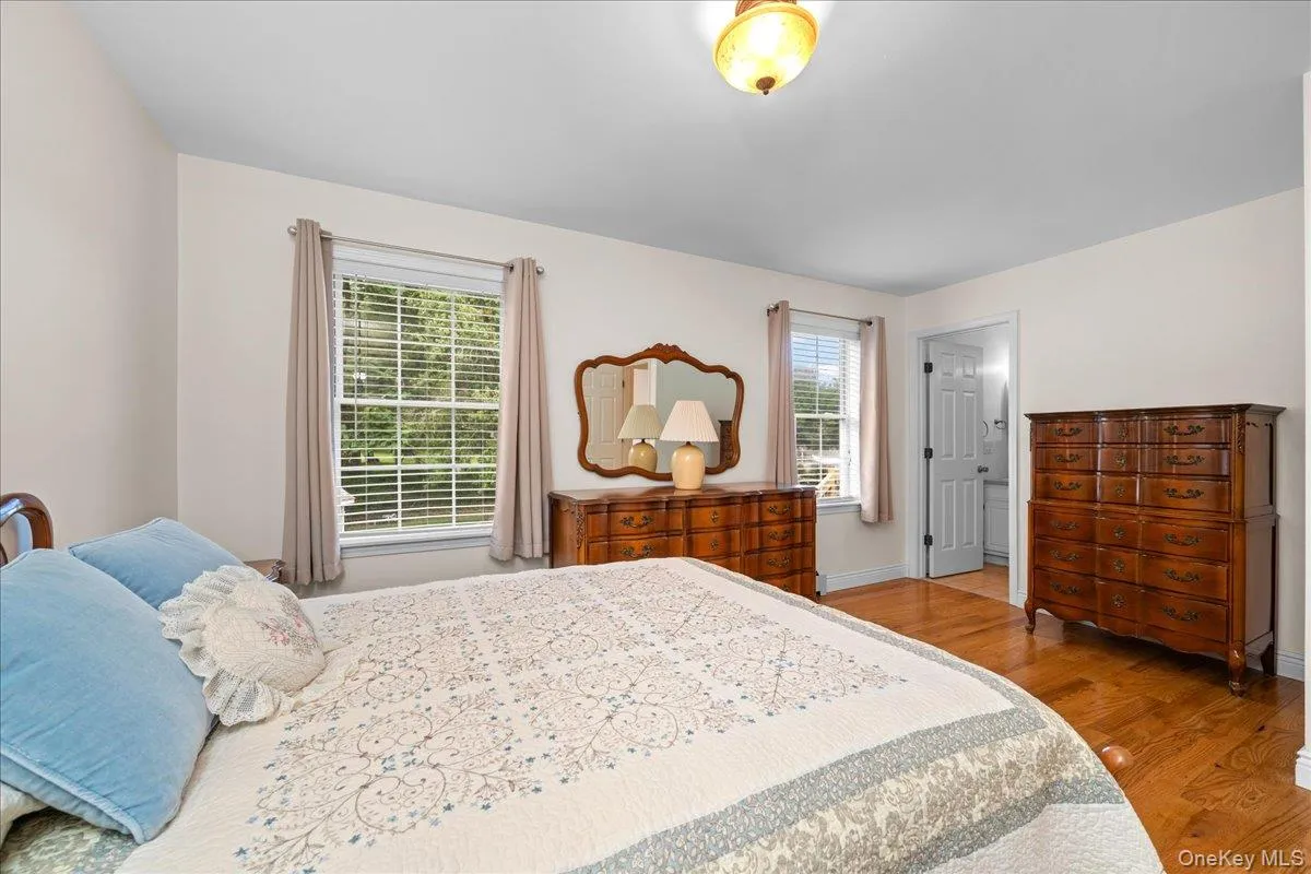 1 Lynn Street, Warwick (town), NY, 3 Bedrooms Bedrooms, 6 Rooms Rooms,2 BathroomsBathrooms,Residential,For Rent,Lynn,0,1027194 1 Lynn Street, Warwick (town), NY, 3 Bedrooms Bedrooms, 6 Rooms Rooms,2 BathroomsBathrooms,Residential,For Rent,Lynn,0,1027194