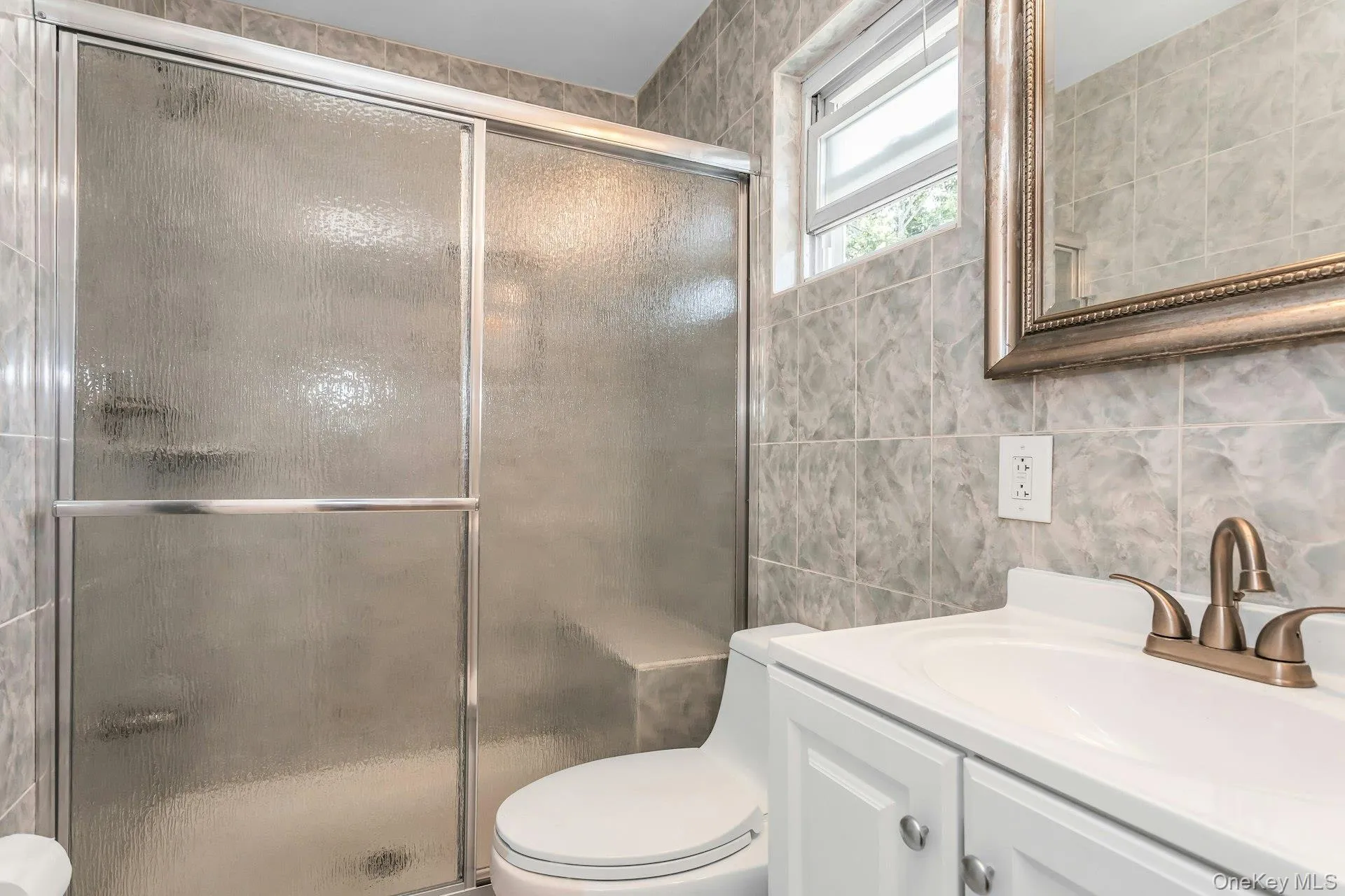 214 Park Avenue, North Hempstead, NY, 4 Bedrooms Bedrooms, 10 Rooms Rooms,2 BathroomsBathrooms,Residential,For Rent,Park,0,1027197 214 Park Avenue, North Hempstead, NY, 4 Bedrooms Bedrooms, 10 Rooms Rooms,2 BathroomsBathrooms,Residential,For Rent,Park,0,1027197