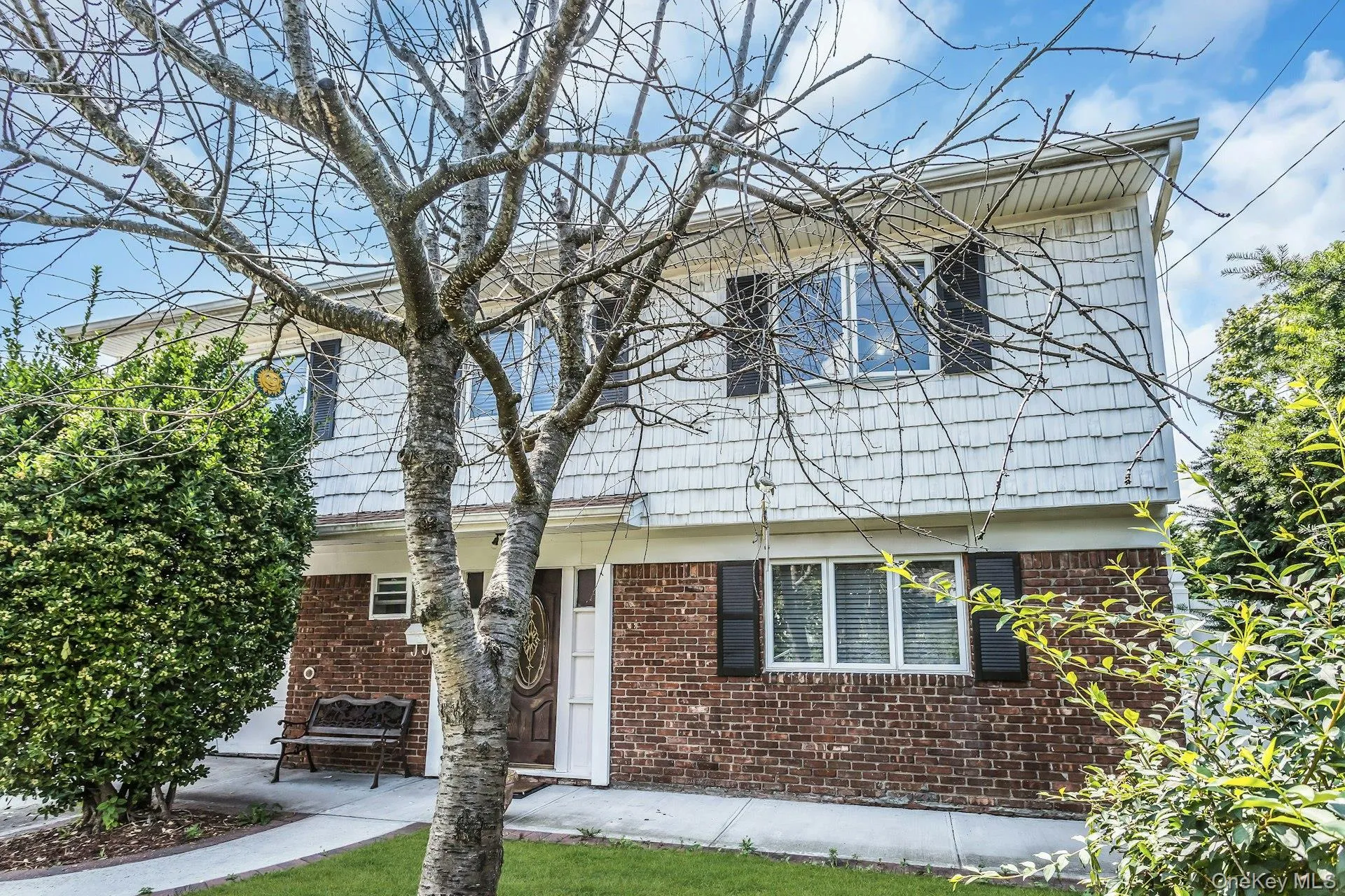 214 Park Avenue, North Hempstead, NY, 4 Bedrooms Bedrooms, 10 Rooms Rooms,2 BathroomsBathrooms,Residential,For Rent,Park,0,1027197 214 Park Avenue, North Hempstead, NY, 4 Bedrooms Bedrooms, 10 Rooms Rooms,2 BathroomsBathrooms,Residential,For Rent,Park,0,1027197