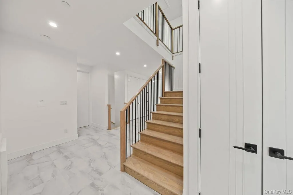 105 Cole Avenue, Ramapo, NY, 6 Bedrooms Bedrooms, 11 Rooms Rooms,3 BathroomsBathrooms,Residential,For Rent,Cole,0,1027200 105 Cole Avenue, Ramapo, NY, 6 Bedrooms Bedrooms, 11 Rooms Rooms,3 BathroomsBathrooms,Residential,For Rent,Cole,0,1027200