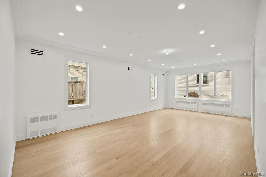105 Cole Avenue, Ramapo, NY, 6 Bedrooms Bedrooms, 11 Rooms Rooms,3 BathroomsBathrooms,Residential,For Rent,Cole,0,1027200 105 Cole Avenue, Ramapo, NY, 6 Bedrooms Bedrooms, 11 Rooms Rooms,3 BathroomsBathrooms,Residential,For Rent,Cole,0,1027200