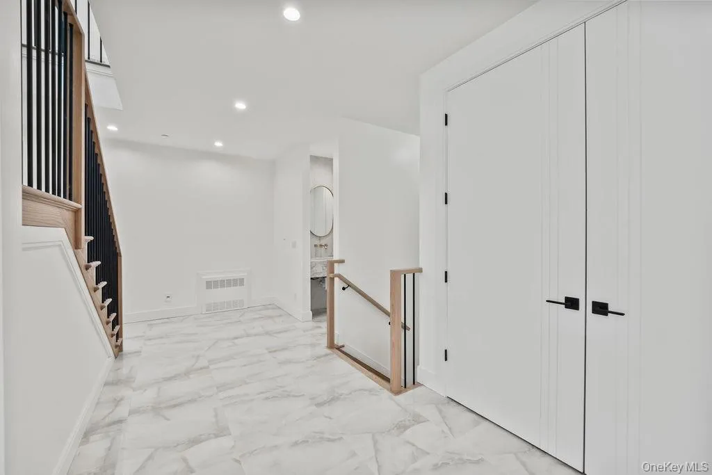 105 Cole Avenue, Ramapo, NY, 6 Bedrooms Bedrooms, 11 Rooms Rooms,3 BathroomsBathrooms,Residential,For Rent,Cole,0,1027200 105 Cole Avenue, Ramapo, NY, 6 Bedrooms Bedrooms, 11 Rooms Rooms,3 BathroomsBathrooms,Residential,For Rent,Cole,0,1027200