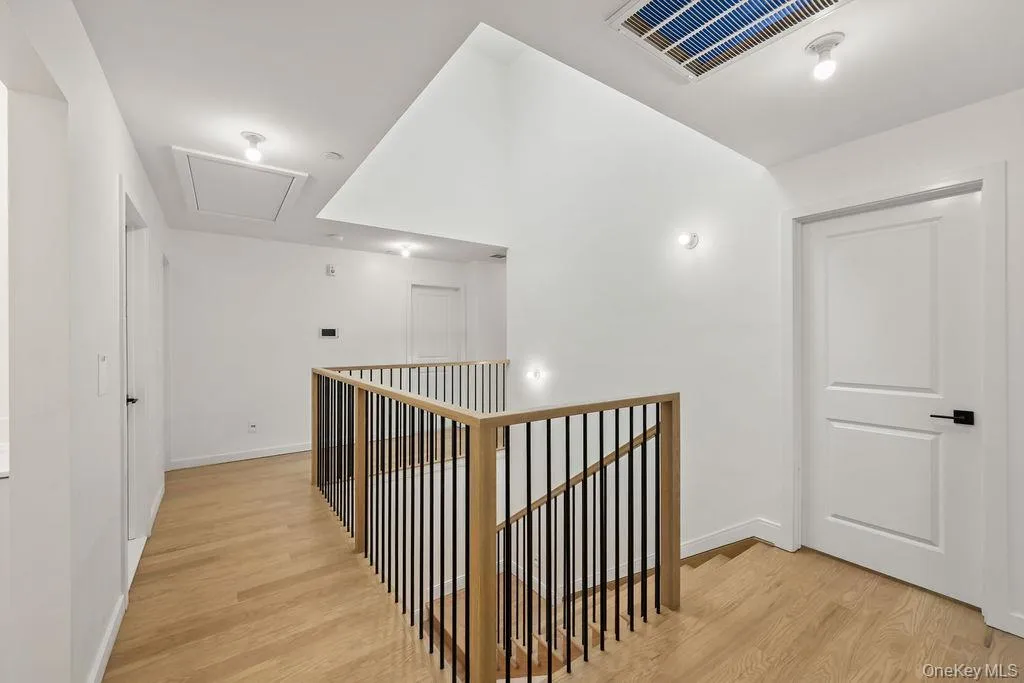 105 Cole Avenue, Ramapo, NY, 6 Bedrooms Bedrooms, 11 Rooms Rooms,3 BathroomsBathrooms,Residential,For Rent,Cole,0,1027200 105 Cole Avenue, Ramapo, NY, 6 Bedrooms Bedrooms, 11 Rooms Rooms,3 BathroomsBathrooms,Residential,For Rent,Cole,0,1027200
