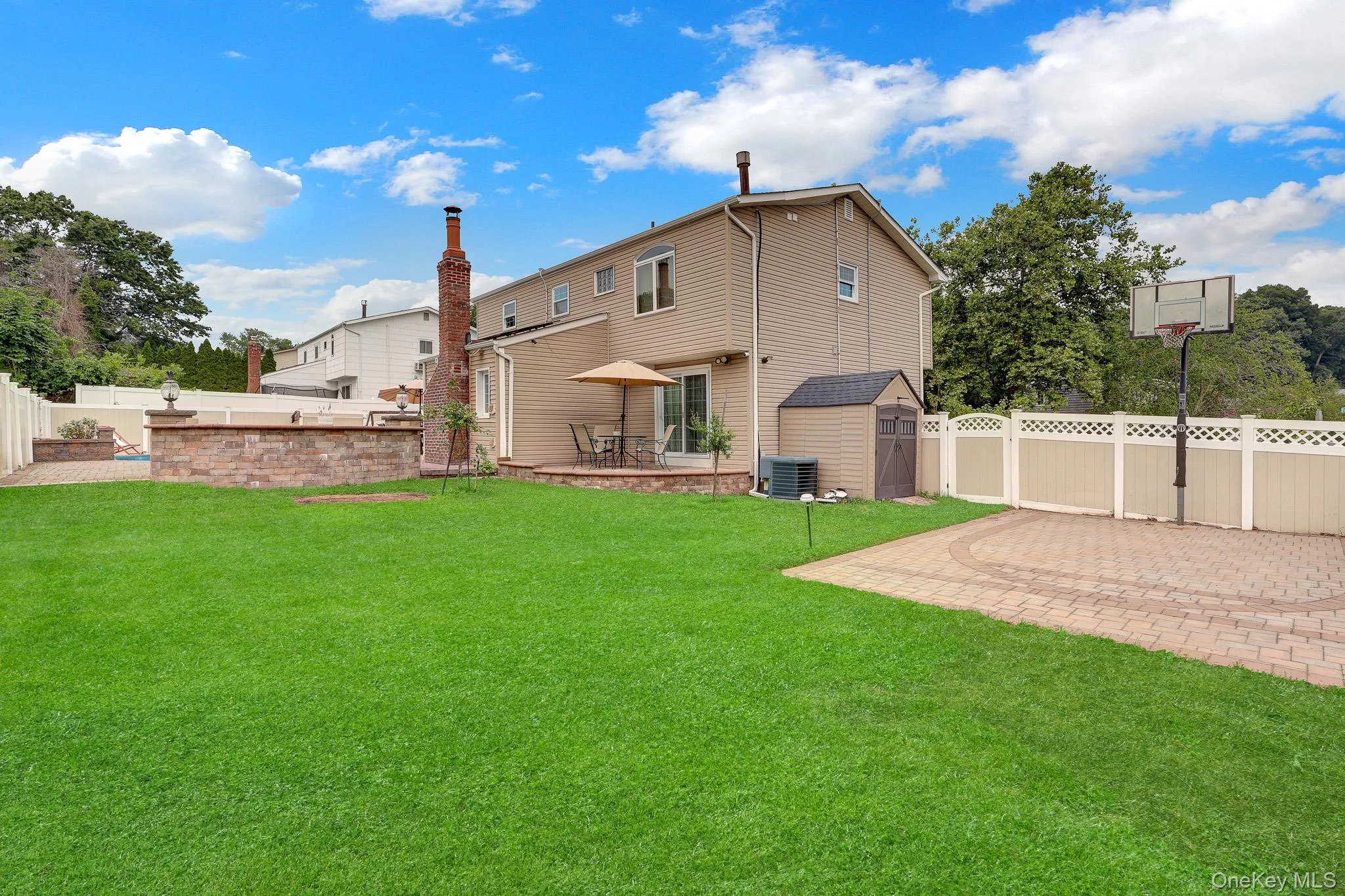 2 Fairhaven Drive, Babylon, NY, 5 Bedrooms Bedrooms, 9 Rooms Rooms,2 BathroomsBathrooms,Residential,For Rent,Fairhaven,0,1027204 2 Fairhaven Drive, Babylon, NY, 5 Bedrooms Bedrooms, 9 Rooms Rooms,2 BathroomsBathrooms,Residential,For Rent,Fairhaven,0,1027204