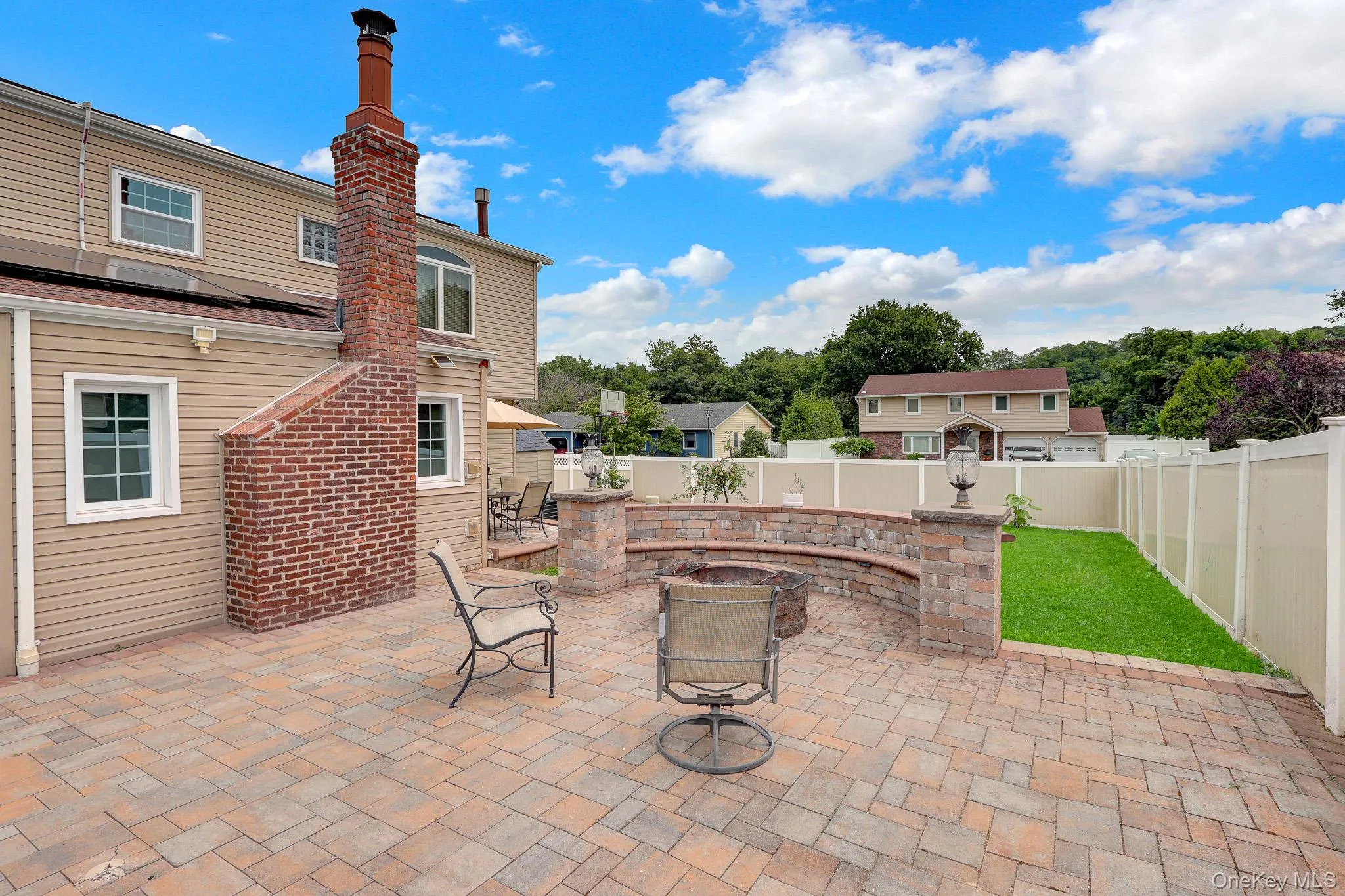 2 Fairhaven Drive, Babylon, NY, 5 Bedrooms Bedrooms, 9 Rooms Rooms,2 BathroomsBathrooms,Residential,For Rent,Fairhaven,0,1027204 2 Fairhaven Drive, Babylon, NY, 5 Bedrooms Bedrooms, 9 Rooms Rooms,2 BathroomsBathrooms,Residential,For Rent,Fairhaven,0,1027204