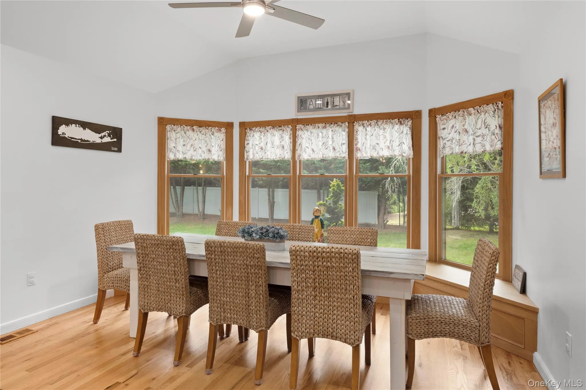 300 Private Road, Southold, NY, 4 Bedrooms Bedrooms, 10 Rooms Rooms,2 BathroomsBathrooms,Residential,For Rent,Private,0,1027212 300 Private Road, Southold, NY, 4 Bedrooms Bedrooms, 10 Rooms Rooms,2 BathroomsBathrooms,Residential,For Rent,Private,0,1027212