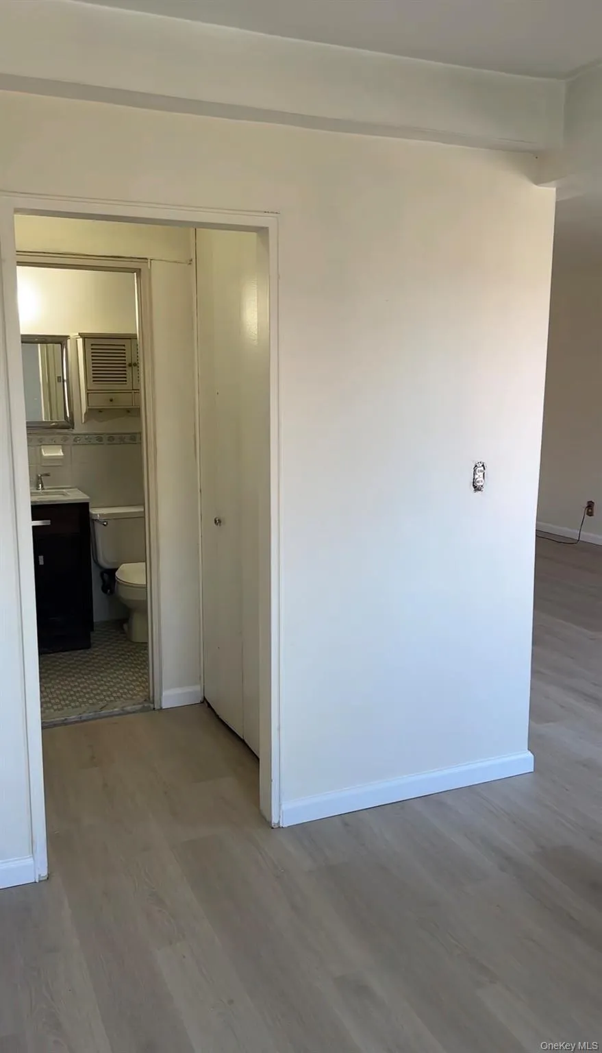 89-15 Parsons Boulevard, New York, NY, 3 Rooms Rooms,1 BathroomBathrooms,Residential,For Rent,Parsons,0,1027214 89-15 Parsons Boulevard, New York, NY, 3 Rooms Rooms,1 BathroomBathrooms,Residential,For Rent,Parsons,0,1027214