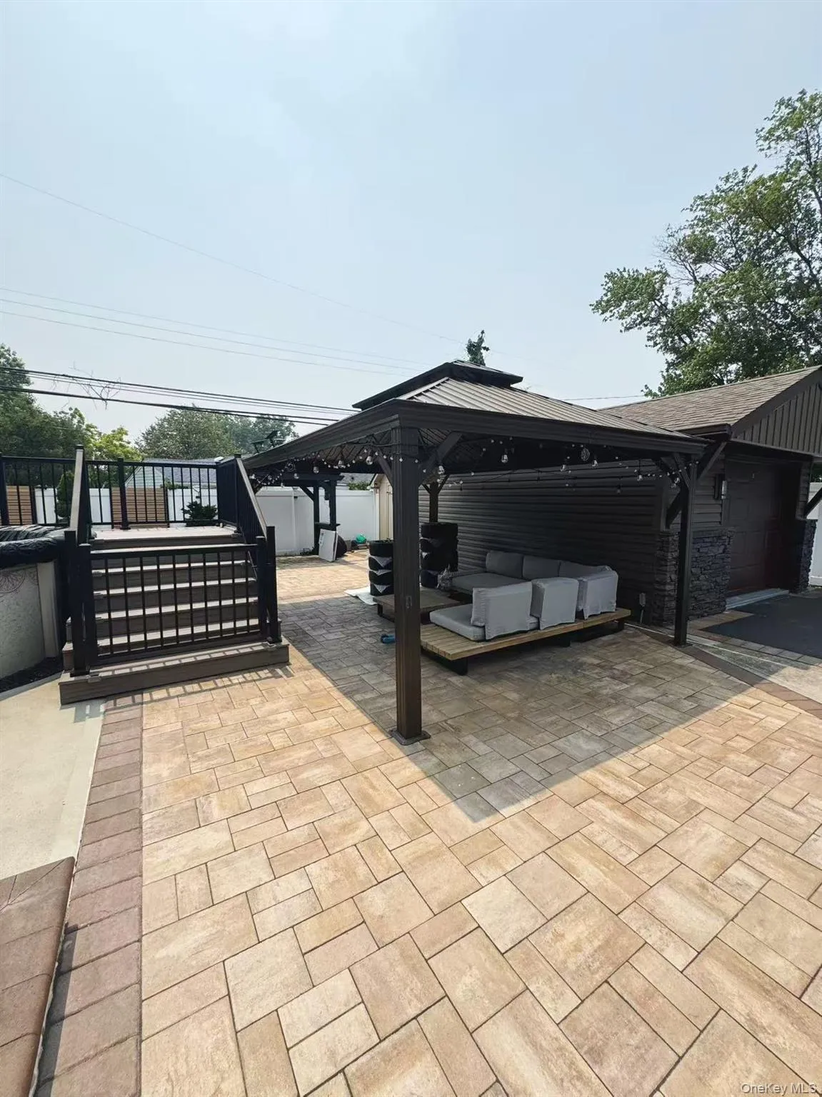 2538 1st Avenue, Hempstead, NY, 3 Bedrooms Bedrooms, 5 Rooms Rooms,2 BathroomsBathrooms,Residential,For Rent,1st,0,1027219 2538 1st Avenue, Hempstead, NY, 3 Bedrooms Bedrooms, 5 Rooms Rooms,2 BathroomsBathrooms,Residential,For Rent,1st,0,1027219