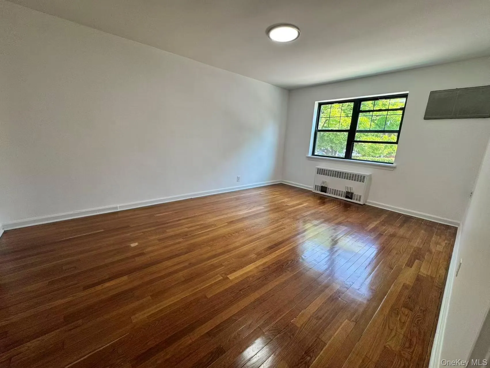 190-20 Crocheron Avenue, New York, NY, 2 Bedrooms Bedrooms, 5 Rooms Rooms,1 BathroomBathrooms,Residential Lease,For Rent,Crocheron,0,1027220 190-20 Crocheron Avenue, New York, NY, 2 Bedrooms Bedrooms, 5 Rooms Rooms,1 BathroomBathrooms,Residential Lease,For Rent,Crocheron,0,1027220