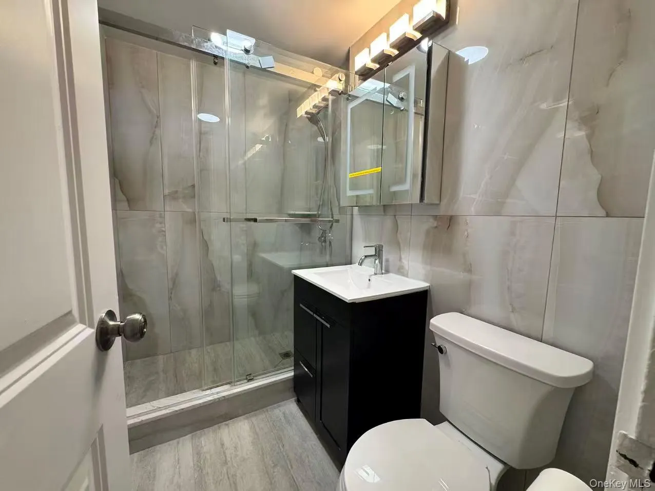 190-20 Crocheron Avenue, New York, NY, 2 Bedrooms Bedrooms, 5 Rooms Rooms,1 BathroomBathrooms,Residential Lease,For Rent,Crocheron,0,1027220 190-20 Crocheron Avenue, New York, NY, 2 Bedrooms Bedrooms, 5 Rooms Rooms,1 BathroomBathrooms,Residential Lease,For Rent,Crocheron,0,1027220