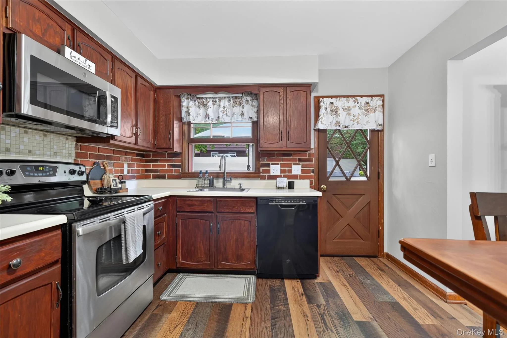 25 Lucky Lane, Blooming Grove, NY, 3 Bedrooms Bedrooms, 12 Rooms Rooms,1 BathroomBathrooms,Residential,For Rent,Lucky,0,1027224 25 Lucky Lane, Blooming Grove, NY, 3 Bedrooms Bedrooms, 12 Rooms Rooms,1 BathroomBathrooms,Residential,For Rent,Lucky,0,1027224