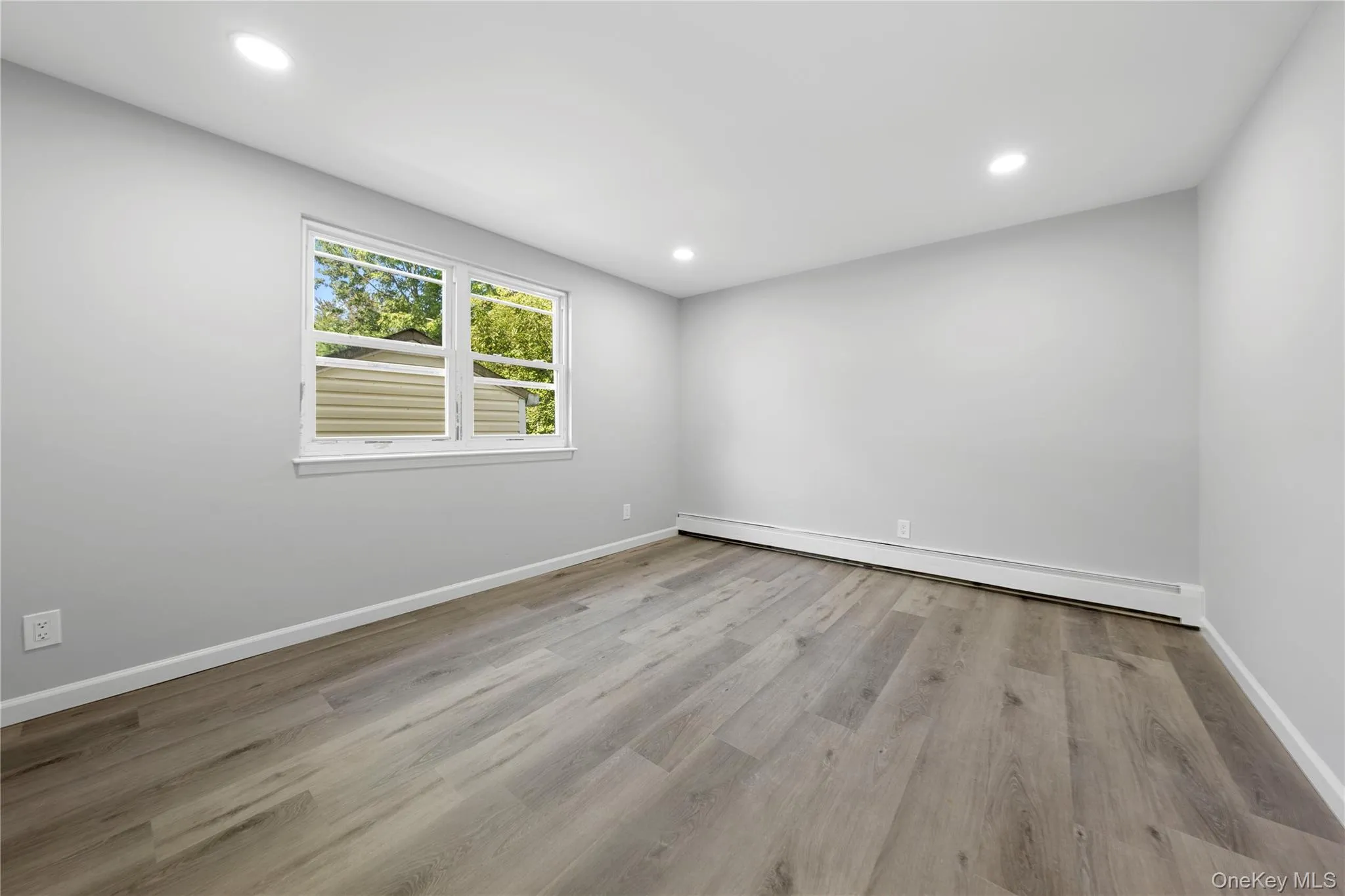 25 Marshall Street, Brookhaven, NY, 6 Bedrooms Bedrooms, 11 Rooms Rooms,2 BathroomsBathrooms,Residential,For Rent,Marshall,0,1027229 25 Marshall Street, Brookhaven, NY, 6 Bedrooms Bedrooms, 11 Rooms Rooms,2 BathroomsBathrooms,Residential,For Rent,Marshall,0,1027229