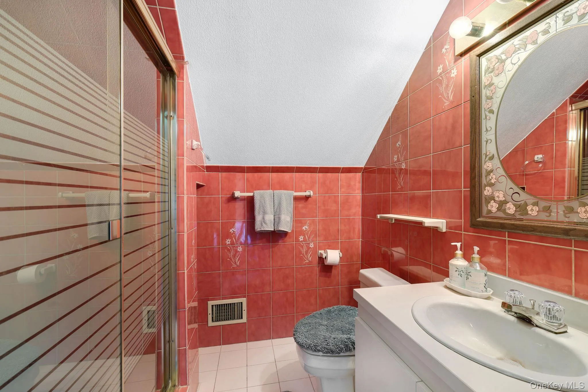 118 Bennett Road, Wawarsing, NY, 3 Bedrooms Bedrooms, 8 Rooms Rooms,2 BathroomsBathrooms,Residential,For Rent,Bennett,0,1027230 118 Bennett Road, Wawarsing, NY, 3 Bedrooms Bedrooms, 8 Rooms Rooms,2 BathroomsBathrooms,Residential,For Rent,Bennett,0,1027230
