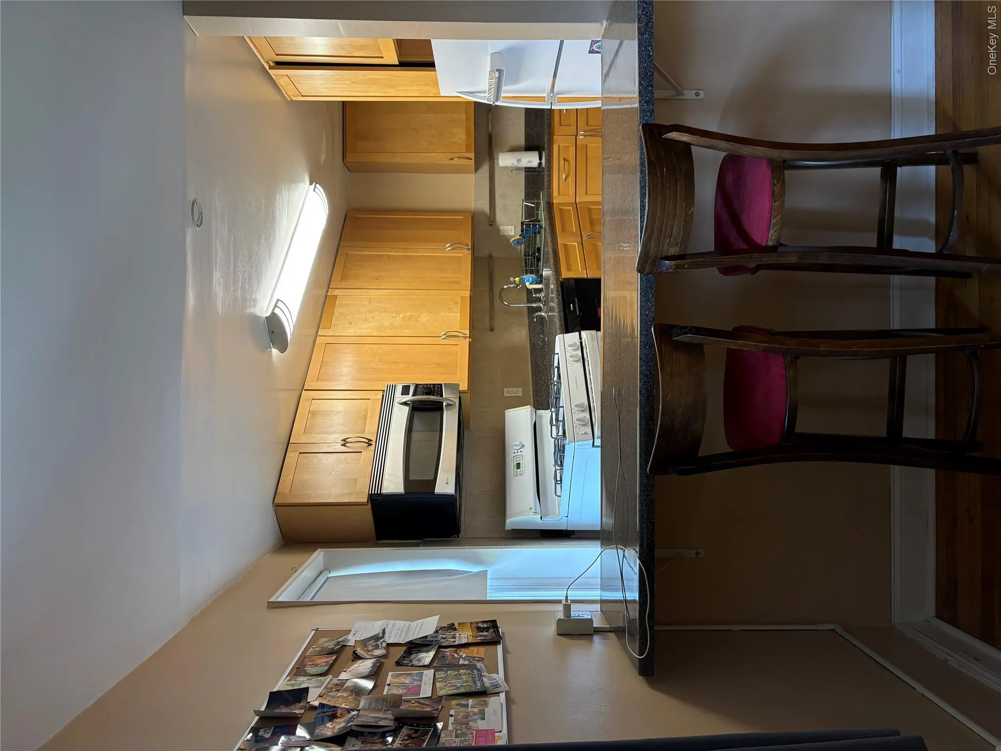 Breakfast Nook Facing Kitchen Breakfast Nook Facing Kitchen