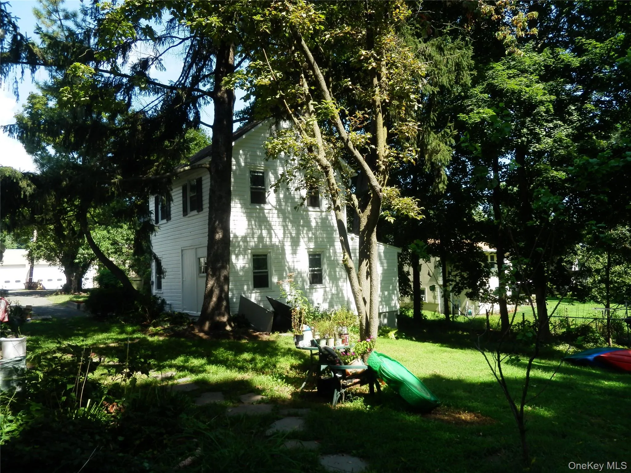 SIDE VIEW OF COTTAGE SIDE VIEW OF COTTAGE