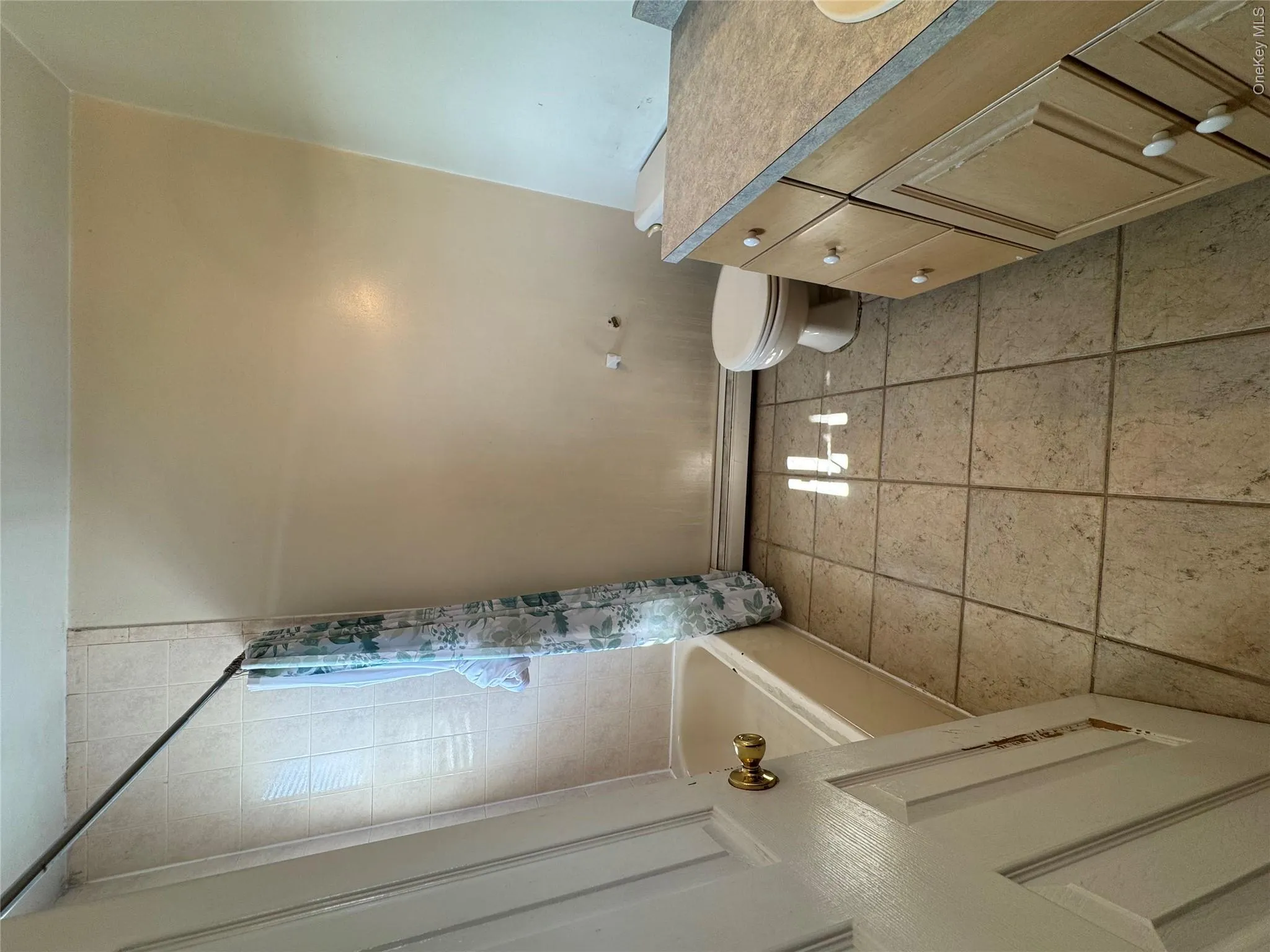 611 Peconic Avenue, Babylon, NY, 4 Bedrooms Bedrooms, 10 Rooms Rooms,3 BathroomsBathrooms,Residential Lease,For Rent,Peconic Avenue,0,1027234 611 Peconic Avenue, Babylon, NY, 4 Bedrooms Bedrooms, 10 Rooms Rooms,3 BathroomsBathrooms,Residential Lease,For Rent,Peconic Avenue,0,1027234