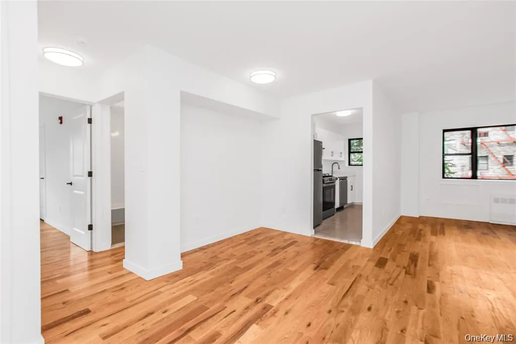 671 Bronx River Road, Yonkers, NY, 2 Bedrooms Bedrooms, 7 Rooms Rooms,1 BathroomBathrooms,Residential Lease,For Rent,Bronx River,0,1027235 671 Bronx River Road, Yonkers, NY, 2 Bedrooms Bedrooms, 7 Rooms Rooms,1 BathroomBathrooms,Residential Lease,For Rent,Bronx River,0,1027235