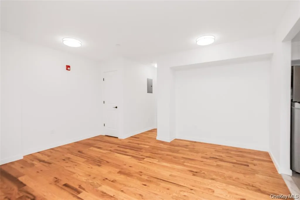 671 Bronx River Road, Yonkers, NY, 2 Bedrooms Bedrooms, 7 Rooms Rooms,1 BathroomBathrooms,Residential Lease,For Rent,Bronx River,0,1027235 671 Bronx River Road, Yonkers, NY, 2 Bedrooms Bedrooms, 7 Rooms Rooms,1 BathroomBathrooms,Residential Lease,For Rent,Bronx River,0,1027235