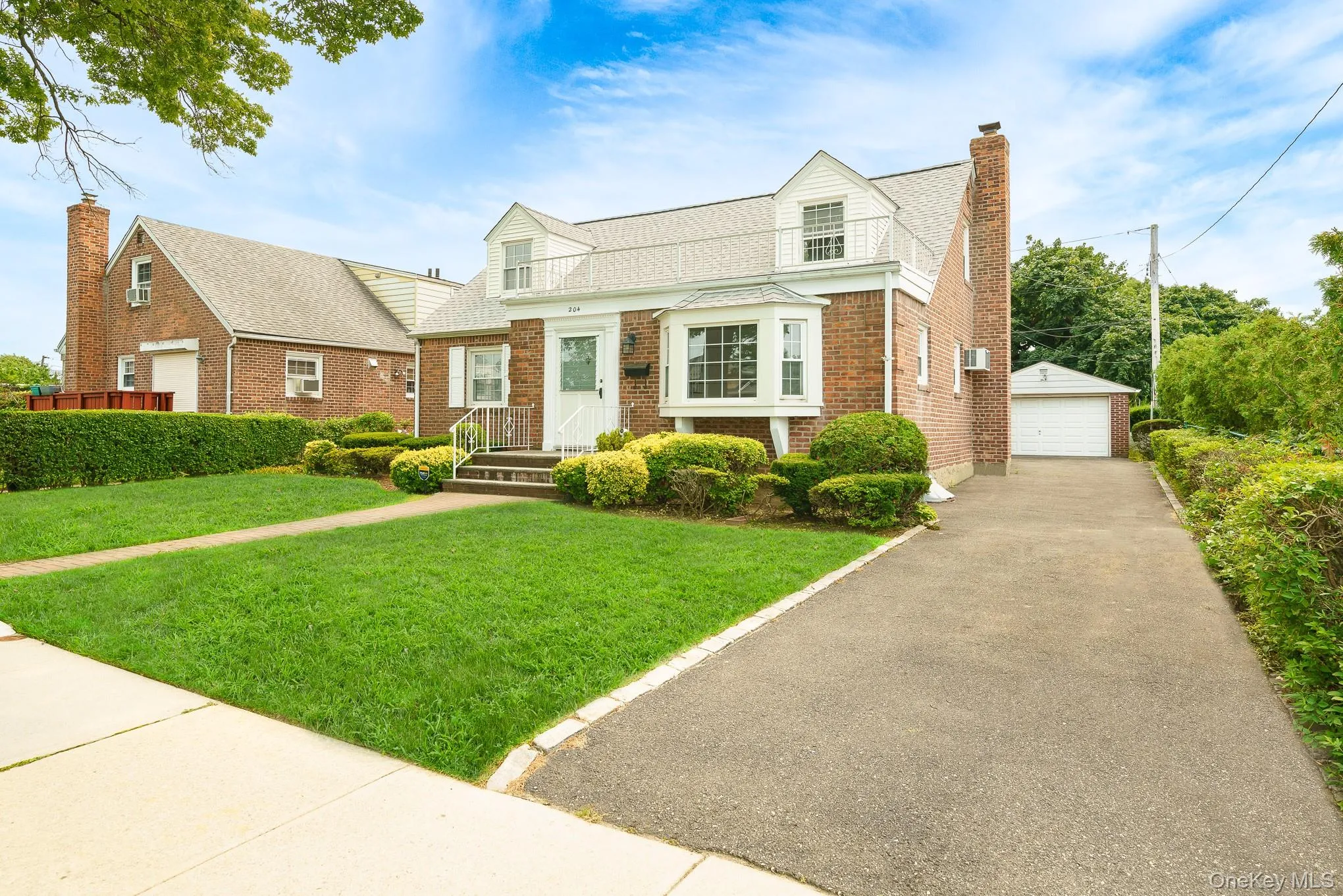 204 Center Street, North Hempstead, NY, 4 Bedrooms Bedrooms, 7 Rooms Rooms,2 BathroomsBathrooms,Residential,For Rent,Center,0,1027241 204 Center Street, North Hempstead, NY, 4 Bedrooms Bedrooms, 7 Rooms Rooms,2 BathroomsBathrooms,Residential,For Rent,Center,0,1027241