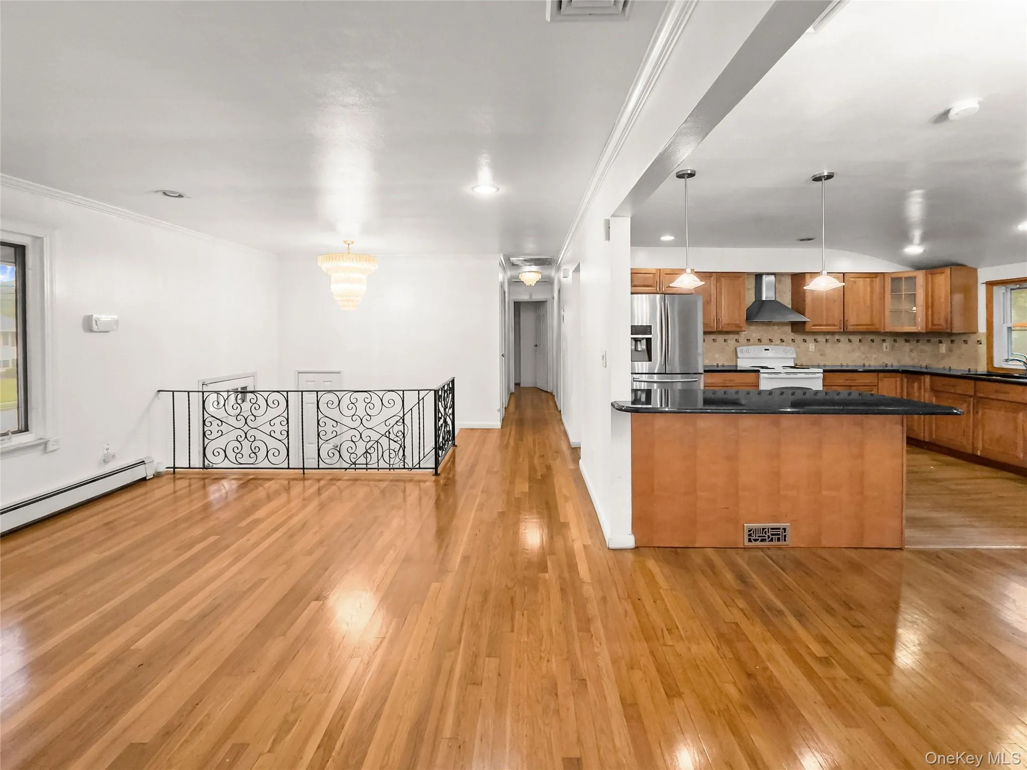 36 Clearview Drive, Babylon, NY, 4 Bedrooms Bedrooms, ,2 BathroomsBathrooms,Residential,For Rent,Clearview,0,1027242 36 Clearview Drive, Babylon, NY, 4 Bedrooms Bedrooms, ,2 BathroomsBathrooms,Residential,For Rent,Clearview,0,1027242