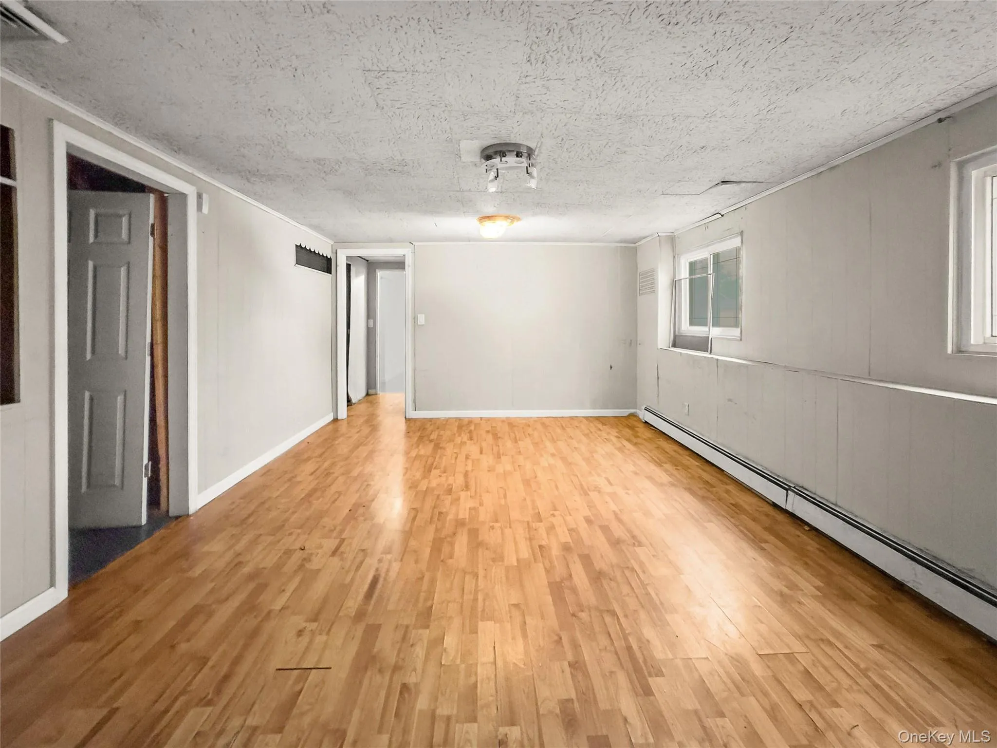36 Clearview Drive, Babylon, NY, 4 Bedrooms Bedrooms, ,2 BathroomsBathrooms,Residential,For Rent,Clearview,0,1027242 36 Clearview Drive, Babylon, NY, 4 Bedrooms Bedrooms, ,2 BathroomsBathrooms,Residential,For Rent,Clearview,0,1027242
