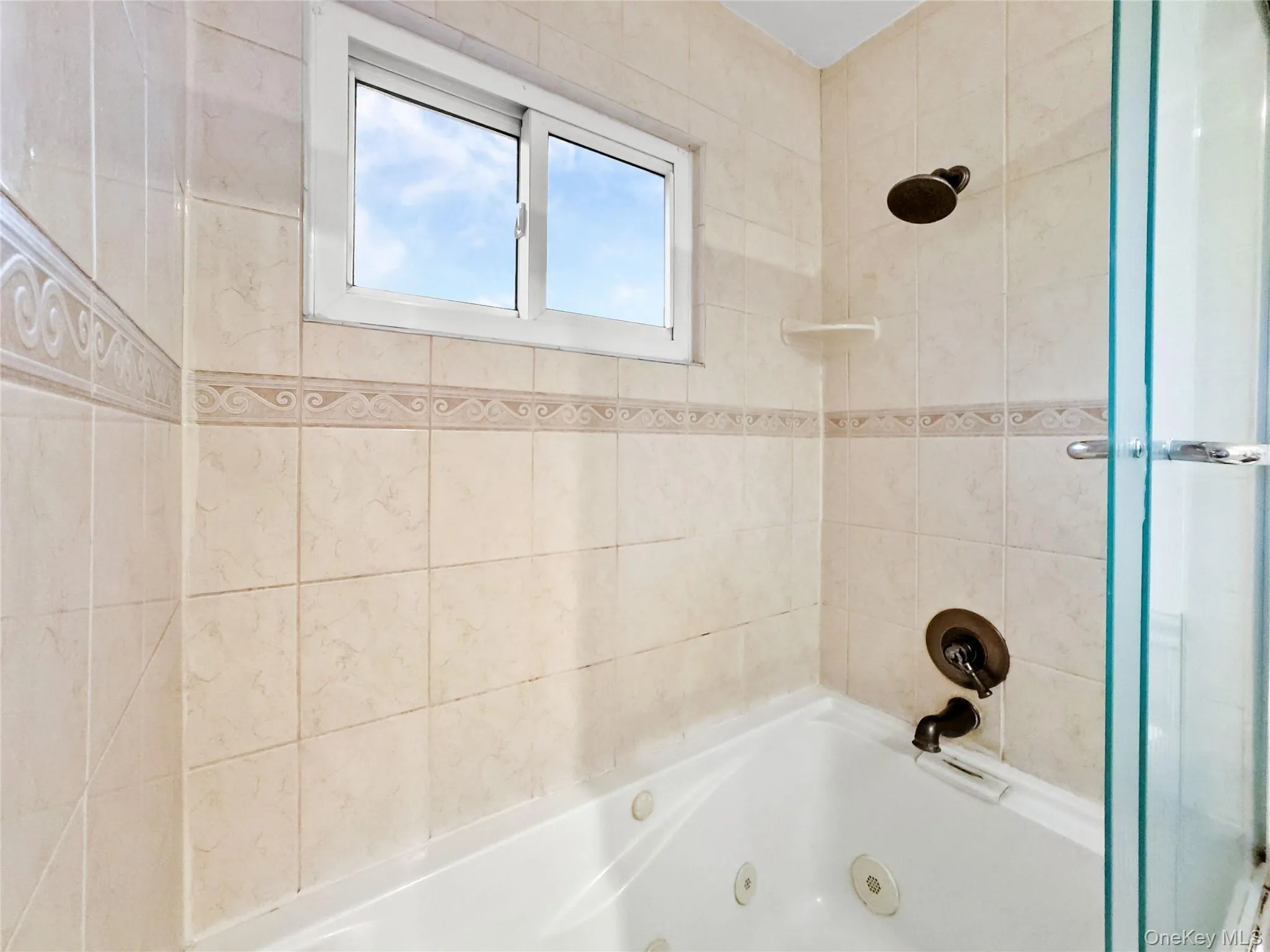 36 Clearview Drive, Babylon, NY, 4 Bedrooms Bedrooms, ,2 BathroomsBathrooms,Residential,For Rent,Clearview,0,1027242 36 Clearview Drive, Babylon, NY, 4 Bedrooms Bedrooms, ,2 BathroomsBathrooms,Residential,For Rent,Clearview,0,1027242