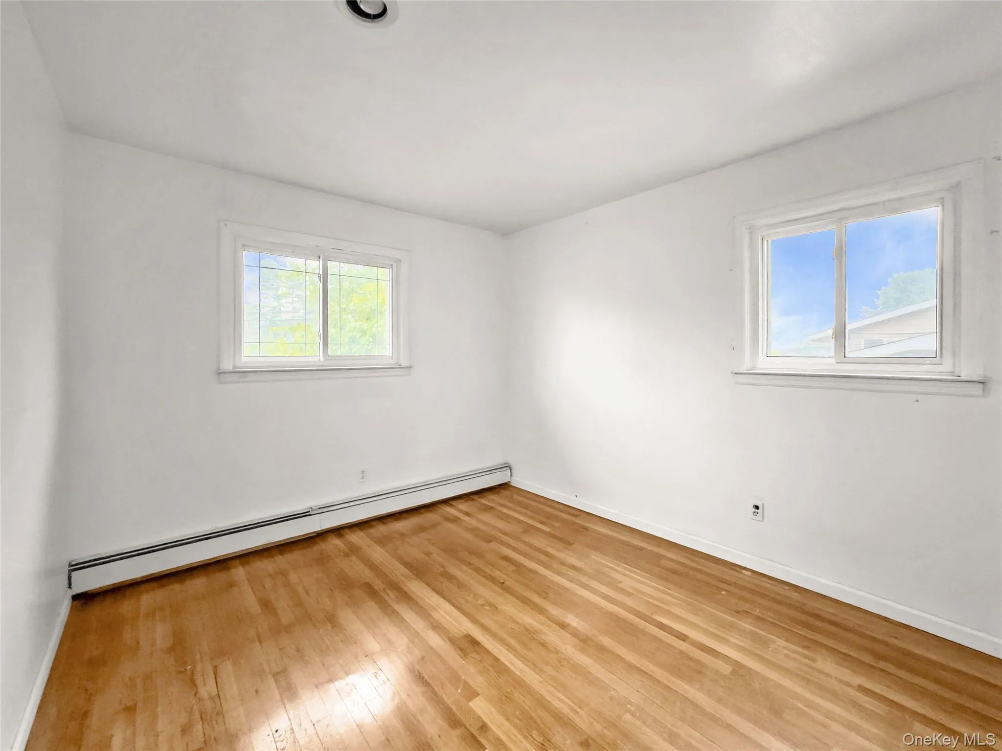 36 Clearview Drive, Babylon, NY, 4 Bedrooms Bedrooms, ,2 BathroomsBathrooms,Residential,For Rent,Clearview,0,1027242 36 Clearview Drive, Babylon, NY, 4 Bedrooms Bedrooms, ,2 BathroomsBathrooms,Residential,For Rent,Clearview,0,1027242