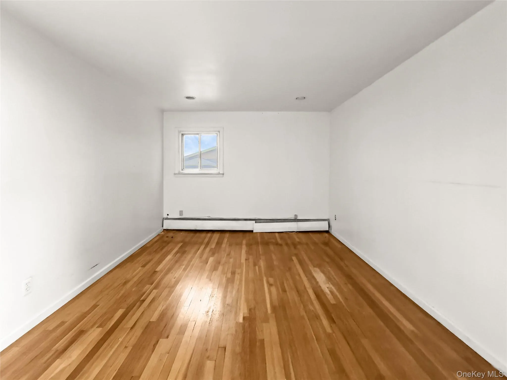 36 Clearview Drive, Babylon, NY, 4 Bedrooms Bedrooms, ,2 BathroomsBathrooms,Residential,For Rent,Clearview,0,1027242 36 Clearview Drive, Babylon, NY, 4 Bedrooms Bedrooms, ,2 BathroomsBathrooms,Residential,For Rent,Clearview,0,1027242