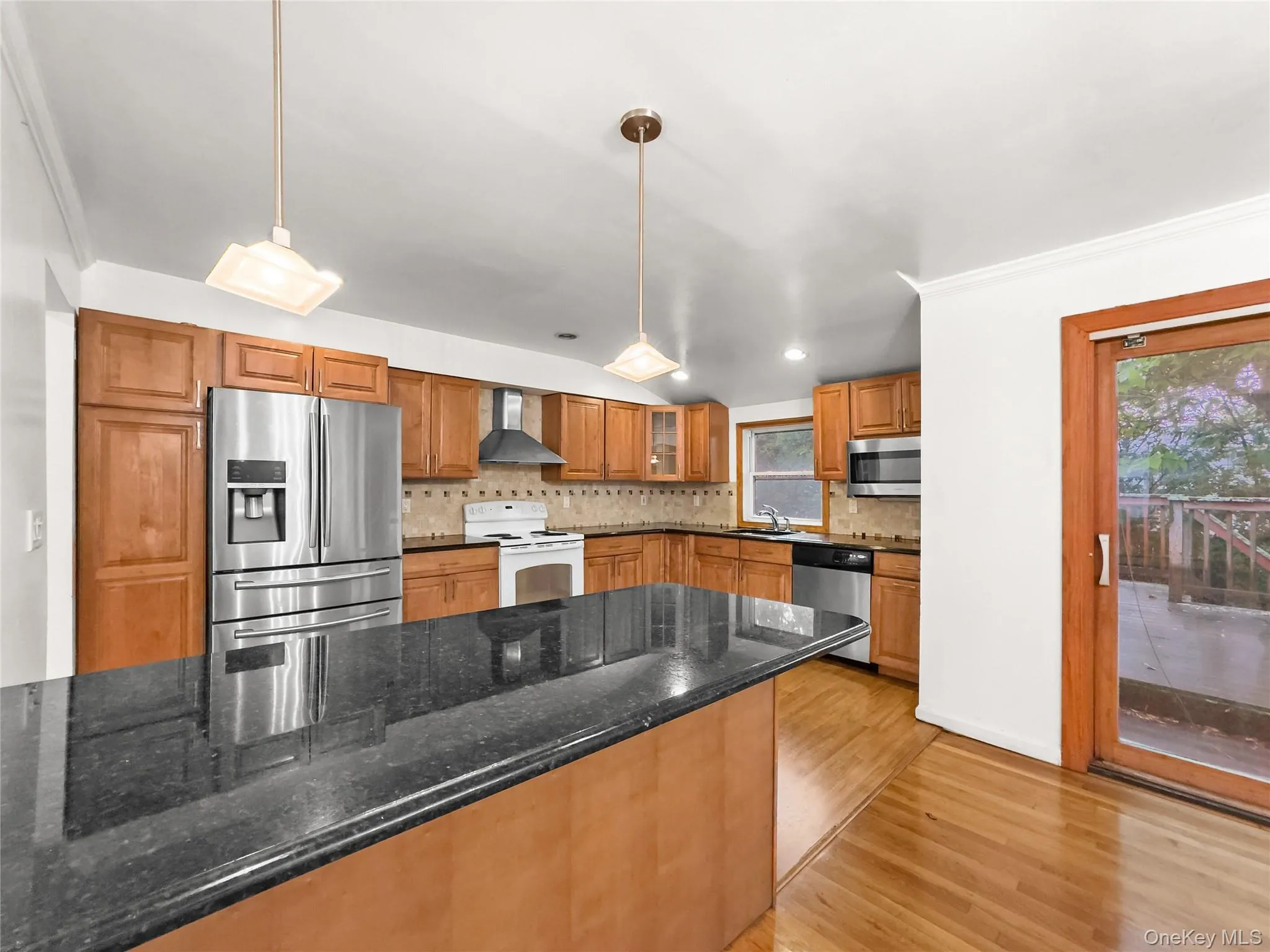 36 Clearview Drive, Babylon, NY, 4 Bedrooms Bedrooms, ,2 BathroomsBathrooms,Residential,For Rent,Clearview,0,1027242 36 Clearview Drive, Babylon, NY, 4 Bedrooms Bedrooms, ,2 BathroomsBathrooms,Residential,For Rent,Clearview,0,1027242