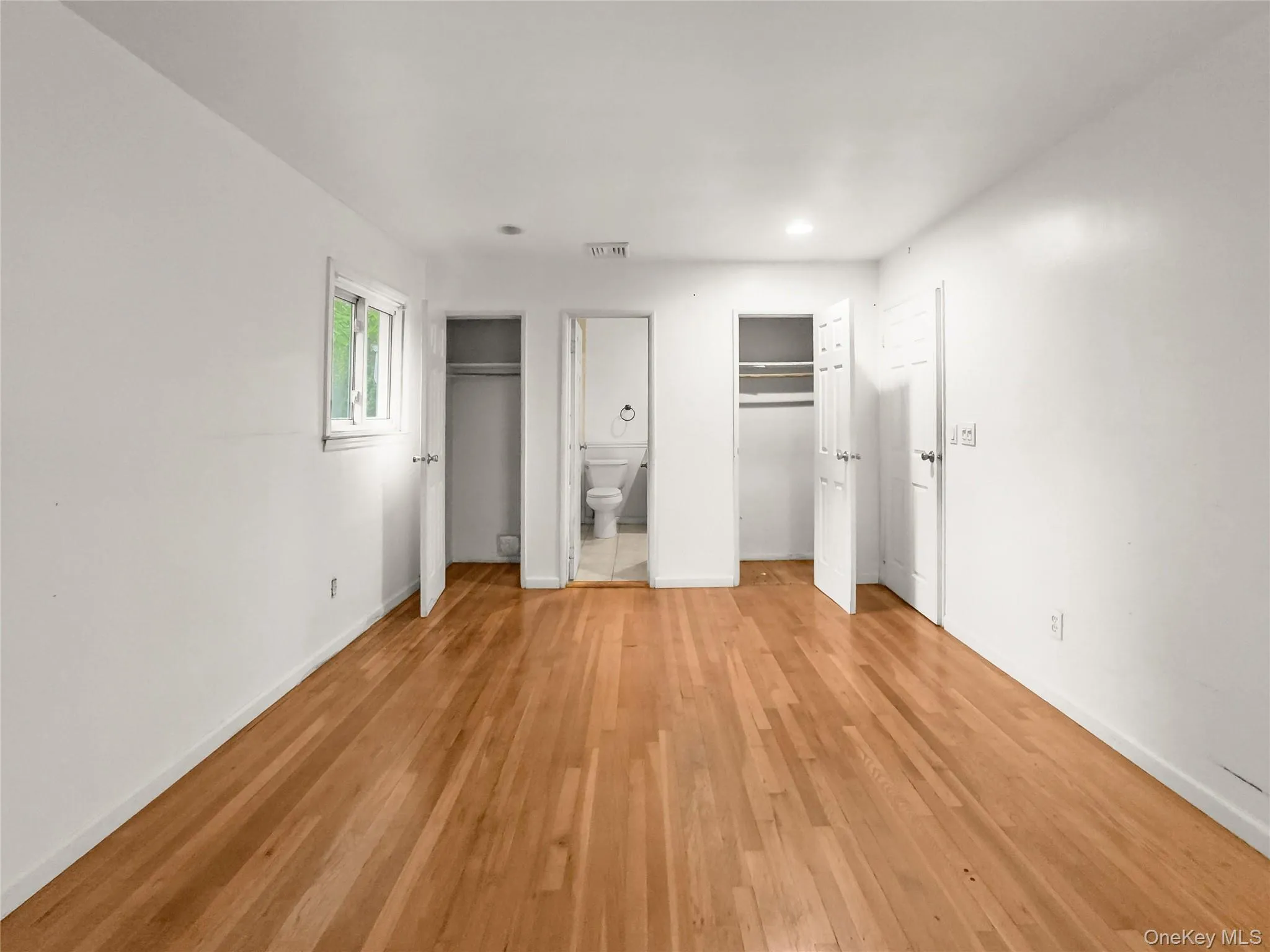 36 Clearview Drive, Babylon, NY, 4 Bedrooms Bedrooms, ,2 BathroomsBathrooms,Residential,For Rent,Clearview,0,1027242 36 Clearview Drive, Babylon, NY, 4 Bedrooms Bedrooms, ,2 BathroomsBathrooms,Residential,For Rent,Clearview,0,1027242