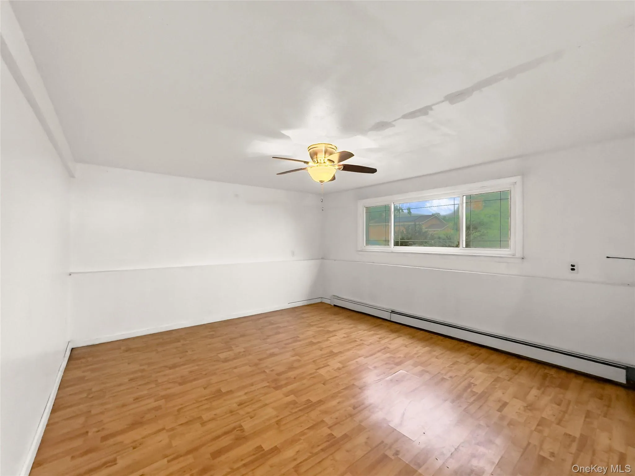 36 Clearview Drive, Babylon, NY, 4 Bedrooms Bedrooms, ,2 BathroomsBathrooms,Residential,For Rent,Clearview,0,1027242 36 Clearview Drive, Babylon, NY, 4 Bedrooms Bedrooms, ,2 BathroomsBathrooms,Residential,For Rent,Clearview,0,1027242