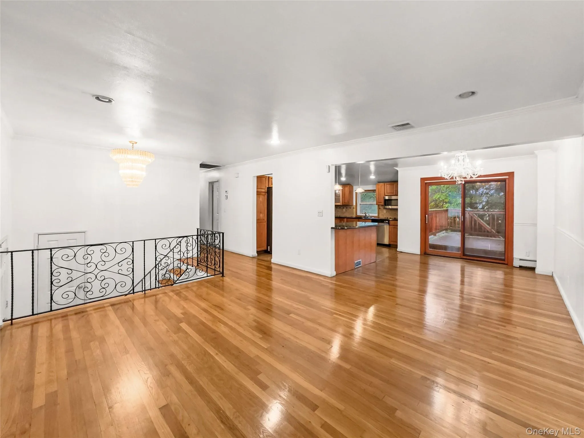 36 Clearview Drive, Babylon, NY, 4 Bedrooms Bedrooms, ,2 BathroomsBathrooms,Residential,For Rent,Clearview,0,1027242 36 Clearview Drive, Babylon, NY, 4 Bedrooms Bedrooms, ,2 BathroomsBathrooms,Residential,For Rent,Clearview,0,1027242