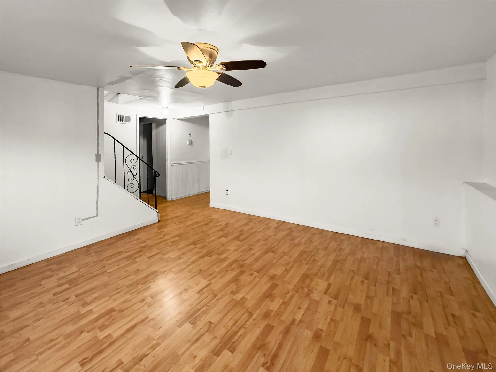 36 Clearview Drive, Babylon, NY, 4 Bedrooms Bedrooms, ,2 BathroomsBathrooms,Residential,For Rent,Clearview,0,1027242 36 Clearview Drive, Babylon, NY, 4 Bedrooms Bedrooms, ,2 BathroomsBathrooms,Residential,For Rent,Clearview,0,1027242