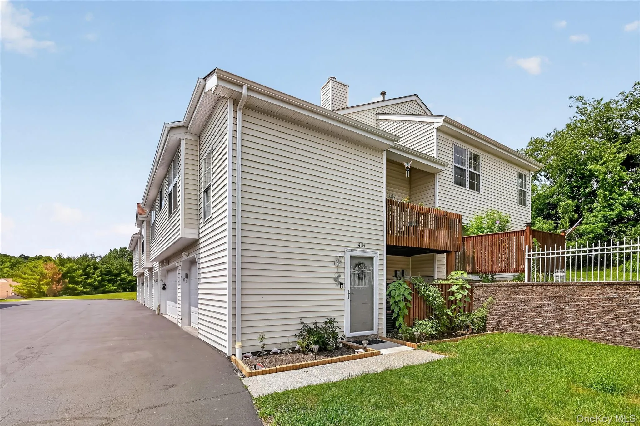 4114 Whispering Hills, Chester Town, NY, 3 Bedrooms Bedrooms, 7 Rooms Rooms,2 BathroomsBathrooms,Residential,For Rent,Whispering,0,1027245 4114 Whispering Hills, Chester Town, NY, 3 Bedrooms Bedrooms, 7 Rooms Rooms,2 BathroomsBathrooms,Residential,For Rent,Whispering,0,1027245