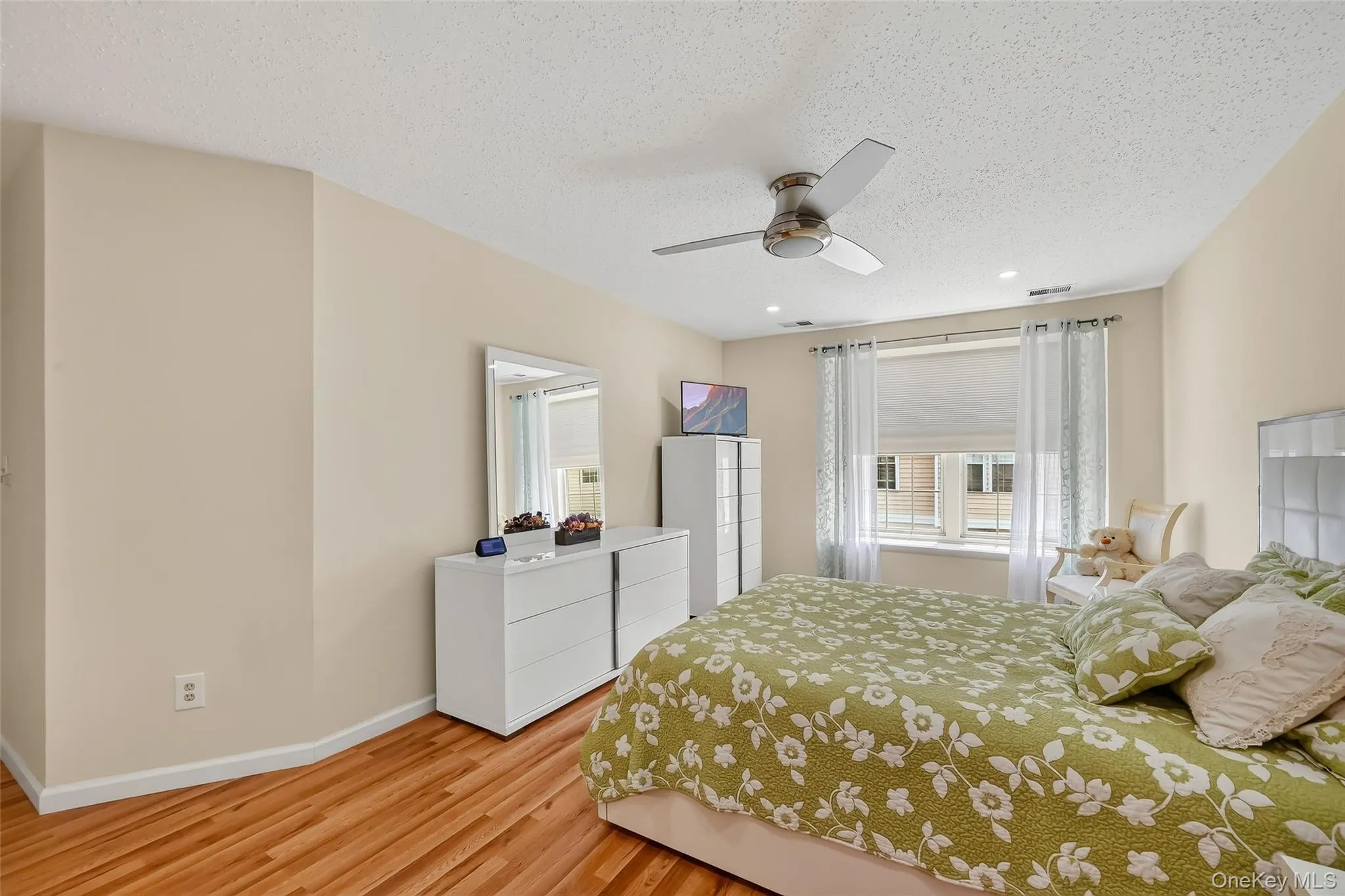 4114 Whispering Hills, Chester Town, NY, 3 Bedrooms Bedrooms, 7 Rooms Rooms,2 BathroomsBathrooms,Residential,For Rent,Whispering,0,1027245 4114 Whispering Hills, Chester Town, NY, 3 Bedrooms Bedrooms, 7 Rooms Rooms,2 BathroomsBathrooms,Residential,For Rent,Whispering,0,1027245