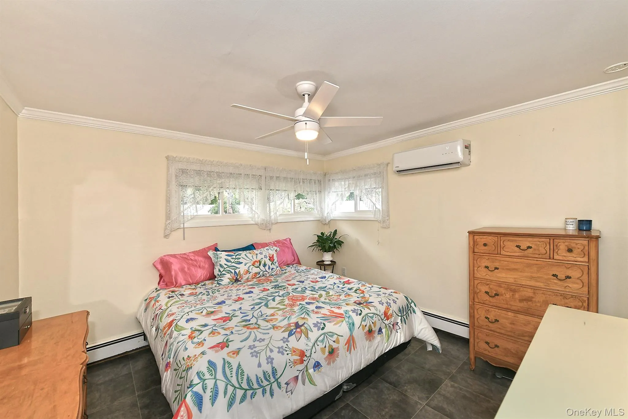 261 Elm Drive, Hempstead, NY, 5 Bedrooms Bedrooms, 9 Rooms Rooms,2 BathroomsBathrooms,Residential,For Rent,Elm,0,1027248 261 Elm Drive, Hempstead, NY, 5 Bedrooms Bedrooms, 9 Rooms Rooms,2 BathroomsBathrooms,Residential,For Rent,Elm,0,1027248